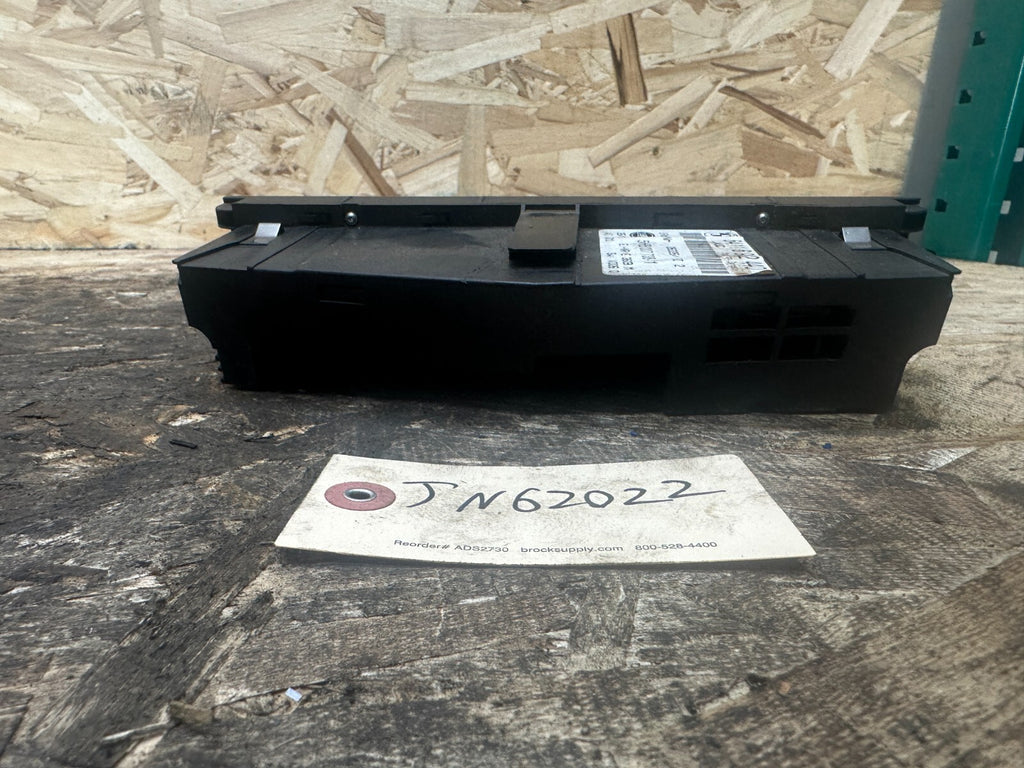BMW 1997-2006 323ci CLIMATE CONTROL HEATER AC CONTROL PANEL OEM 6902440