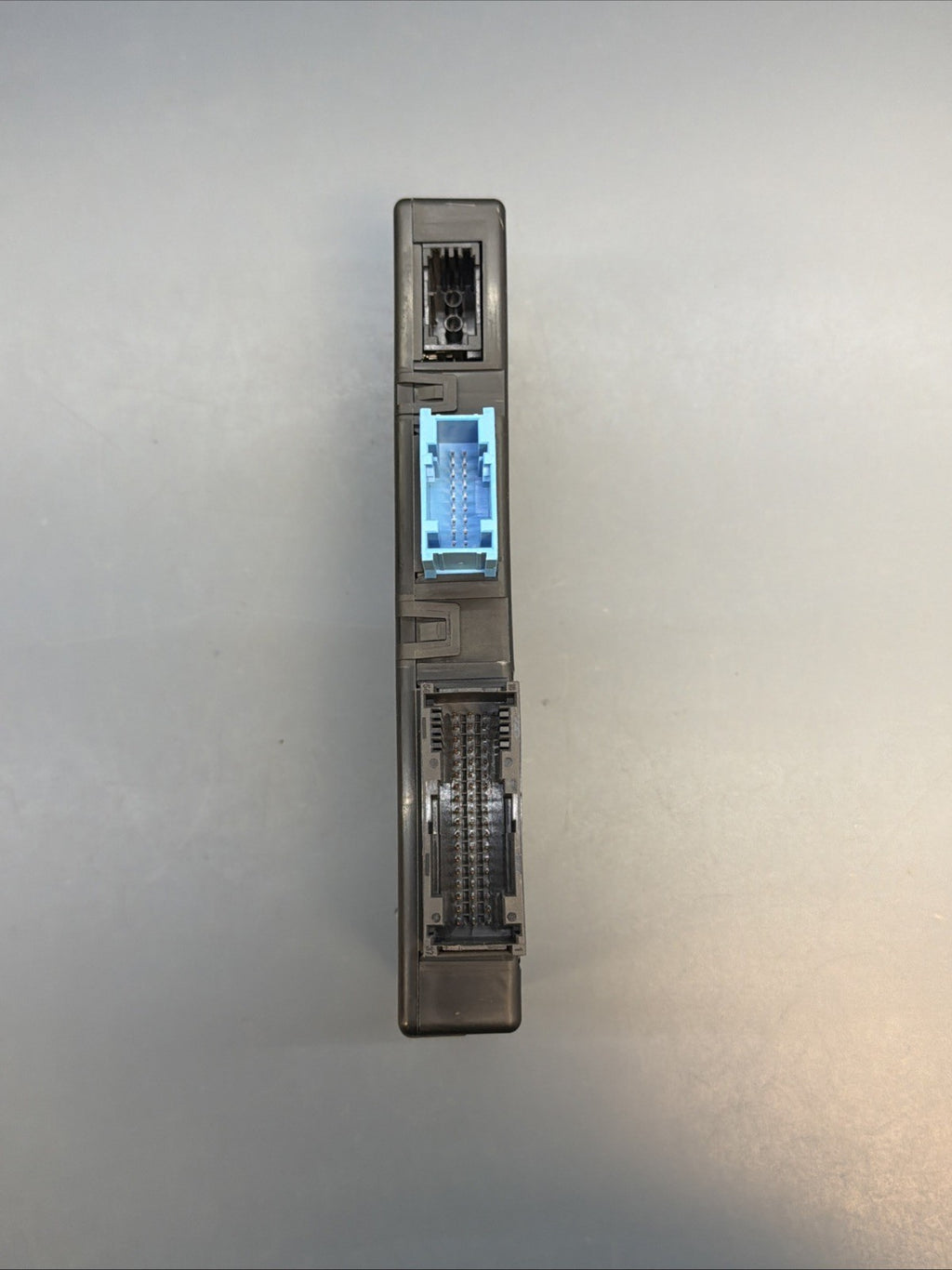 11 12 13 14 15 16 17 BMW X3 Central Gateway Module 6135 9266410