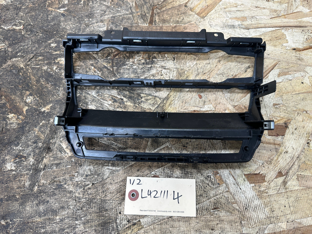 BMW 2006-2013 E70 E71 X5 X6 BLACK DASH CLIMATE CONTROL TRIM PANEL OEM 7161797