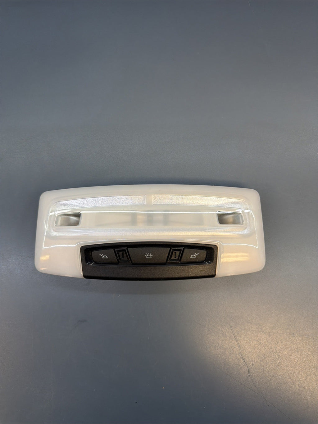 2013-2018 BMW F30 REAR INTERIOR DOME LIGHT READING LAMP 7793002 OEM