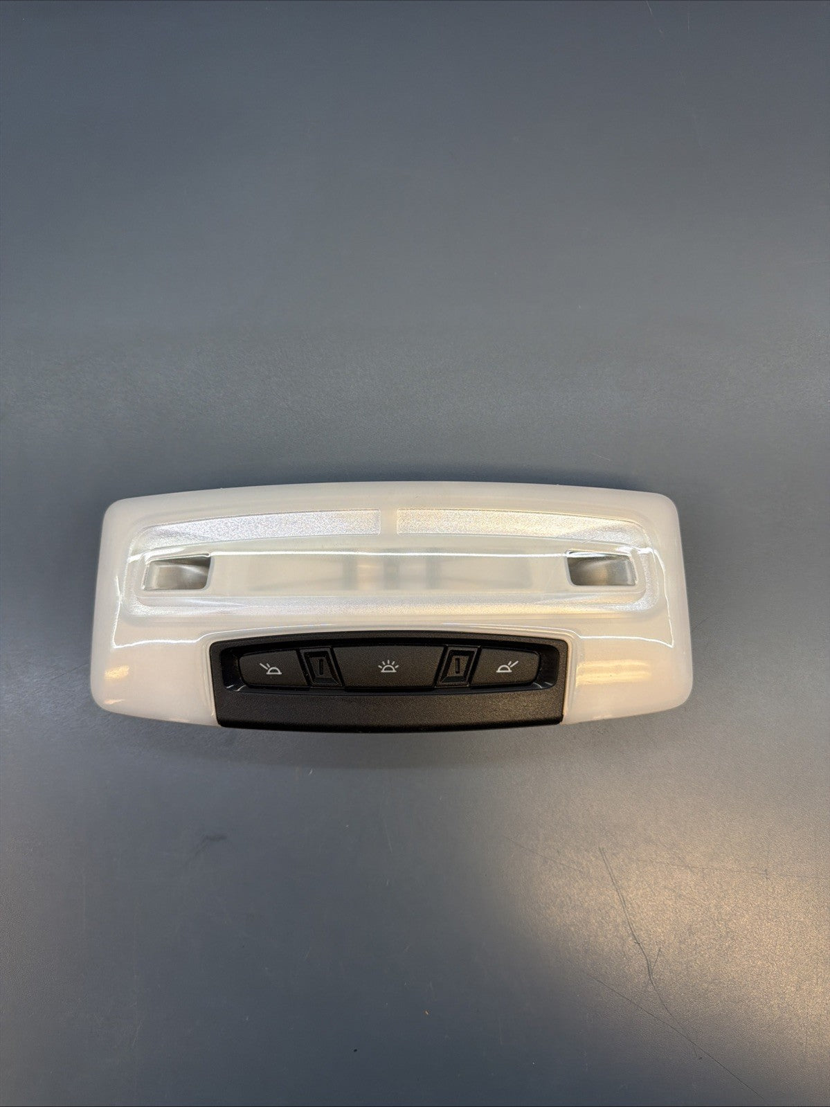 2013-2018 BMW F30 REAR INTERIOR DOME LIGHT READING LAMP 7793002 OEM