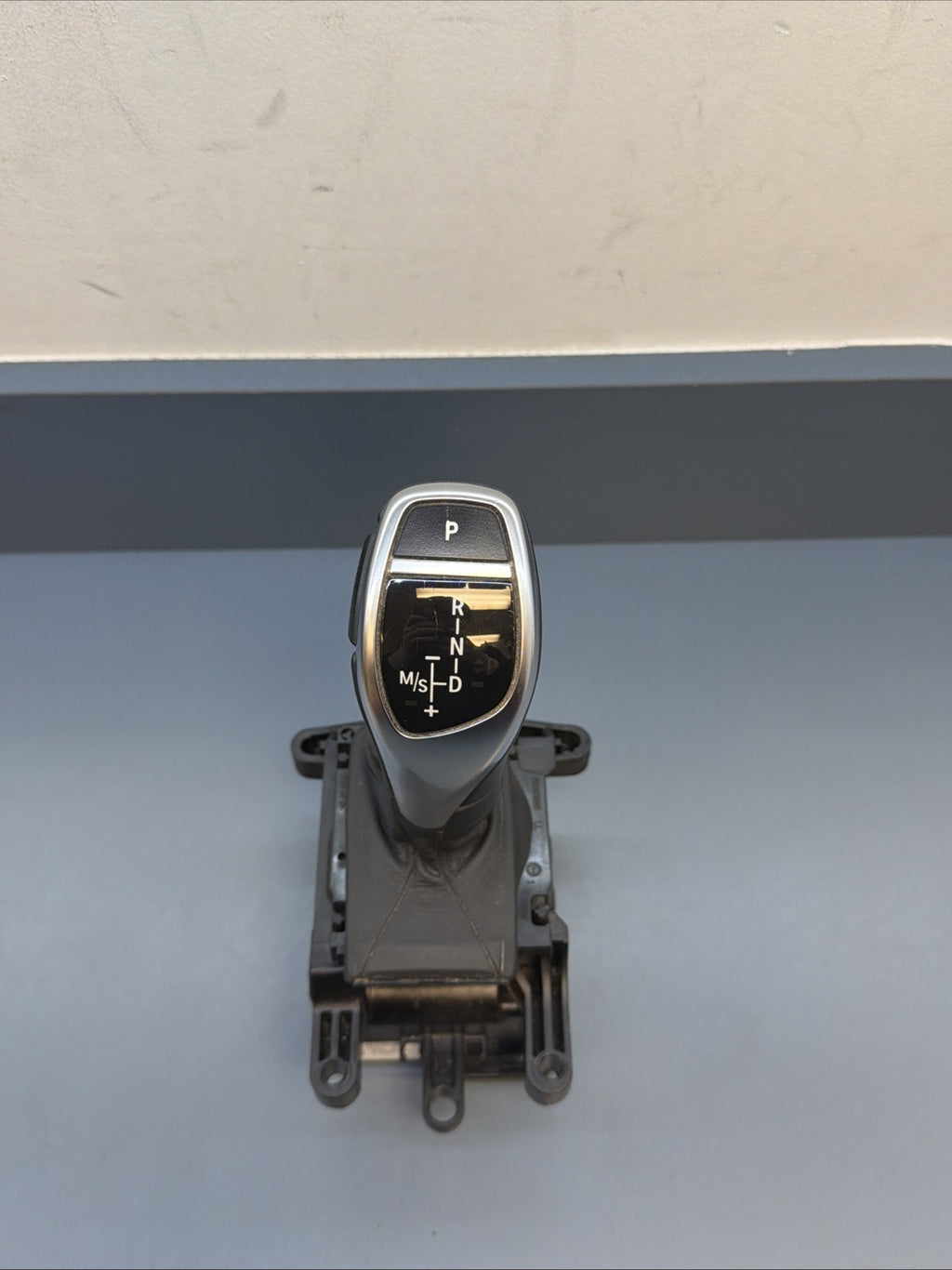 2011-17 BMW X3 X4 528 750 F10 F25 F26 Transmission Floor Shifter 10099975 OEM