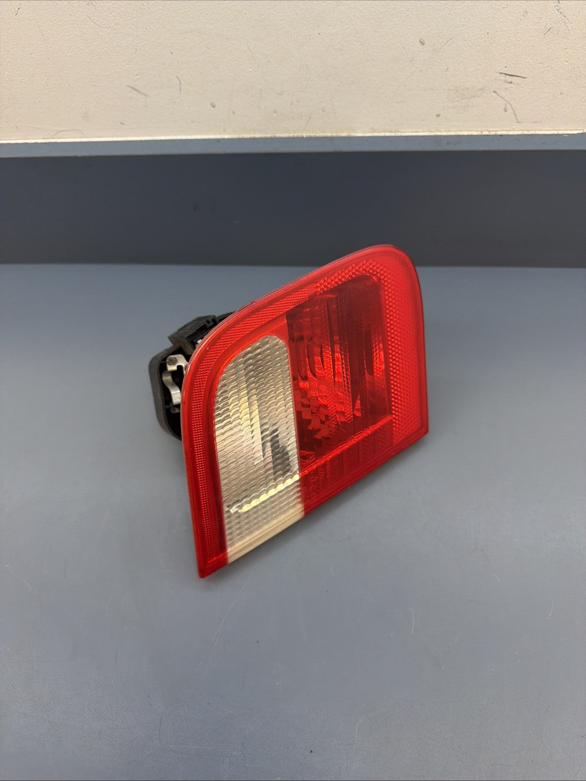2000-2001 BMW E46 328 Left Driver LH Side Inner Tail Light OEM SEDAN 8364923