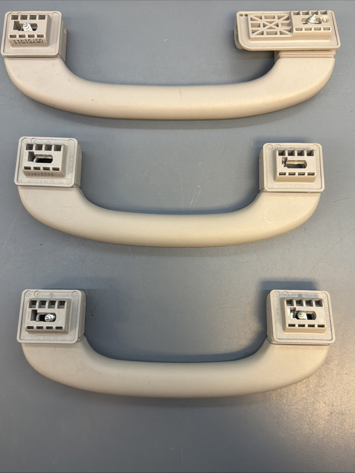 2009 2010 2011 BMW 328i 335i E90 Sedan Grab Handle Set GREY 4pc OEM 9143530 GRAY