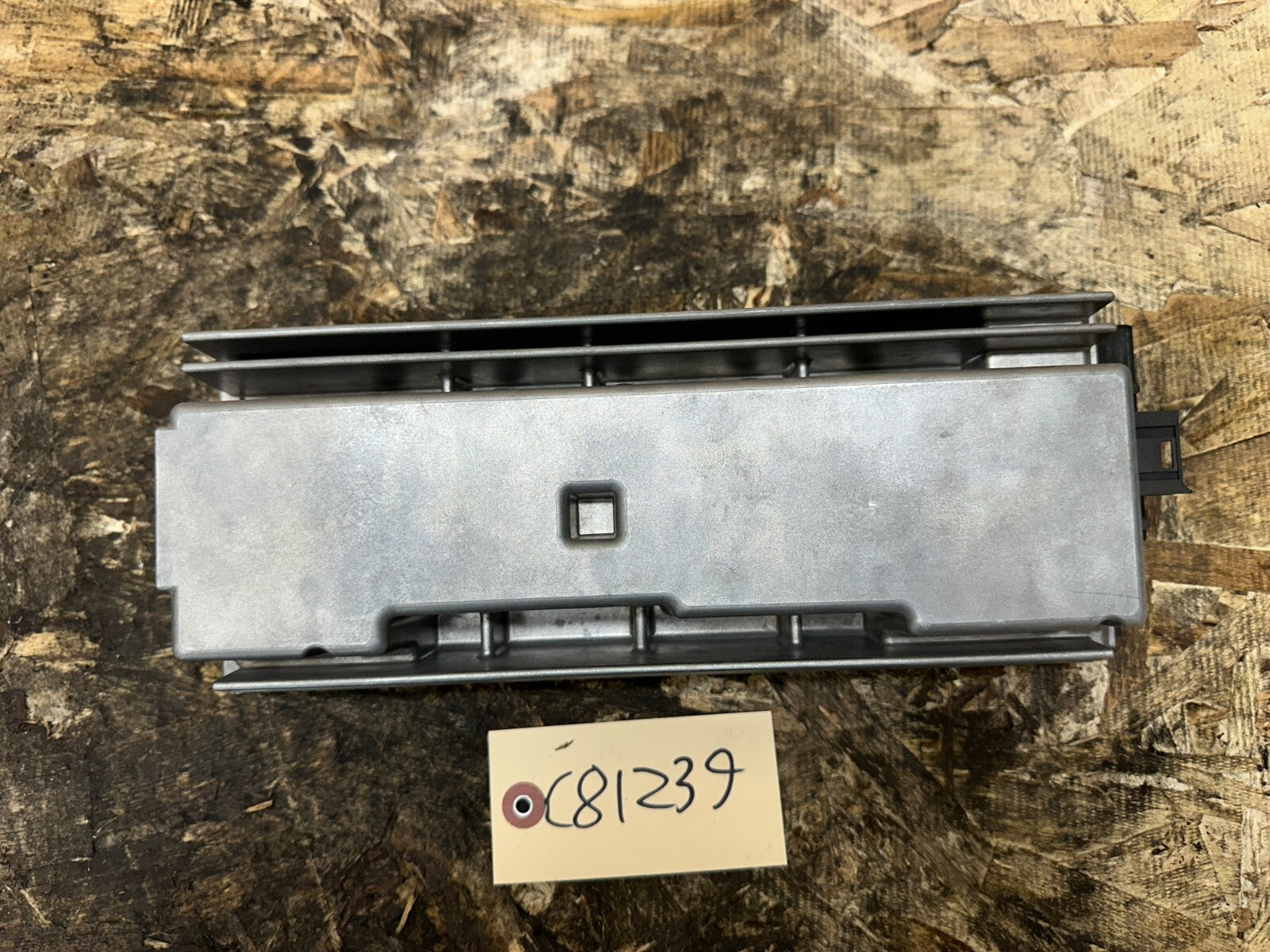 BMW 2006-2013 E70 X5 TOP HiFi LEAR AUDIO AMPLIFIER OEM 9221431