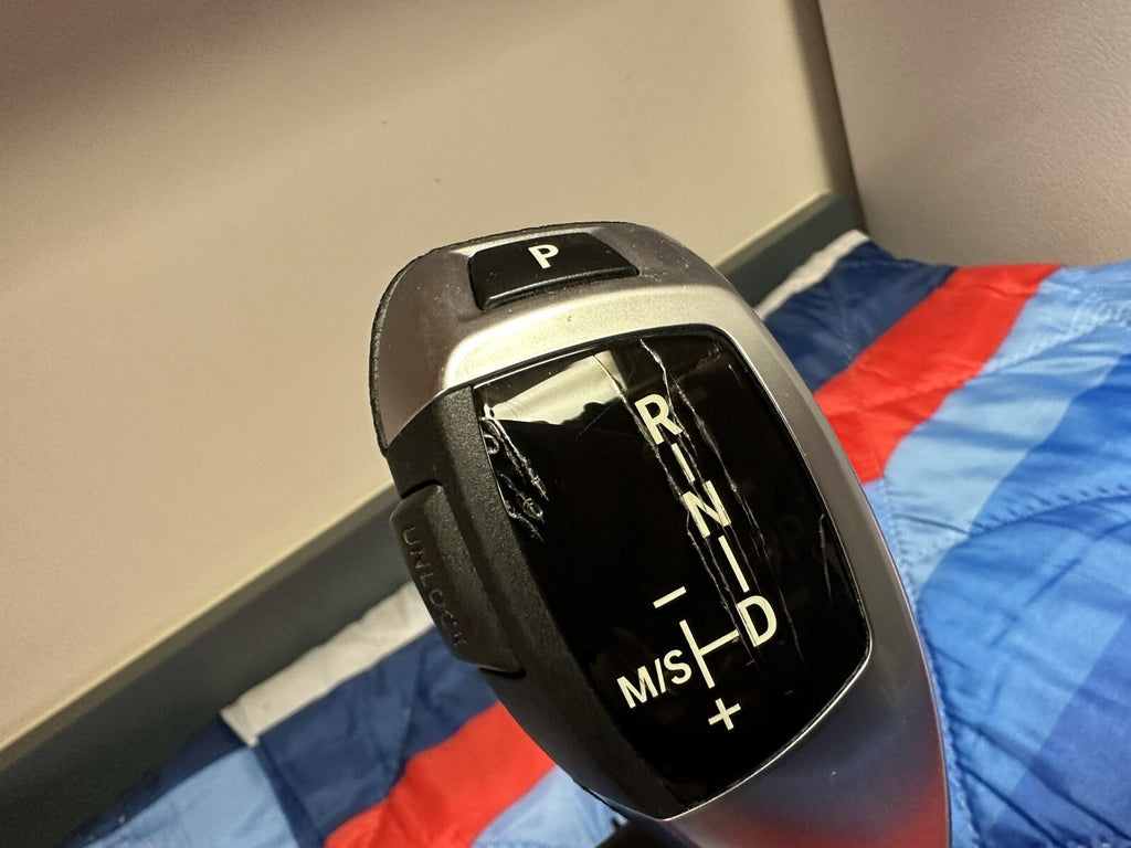 12-18 BMW F30 320i 328i SHIFTER FLOOR SHIFT TRANSMISSION GEAR SELECTOR 9296896