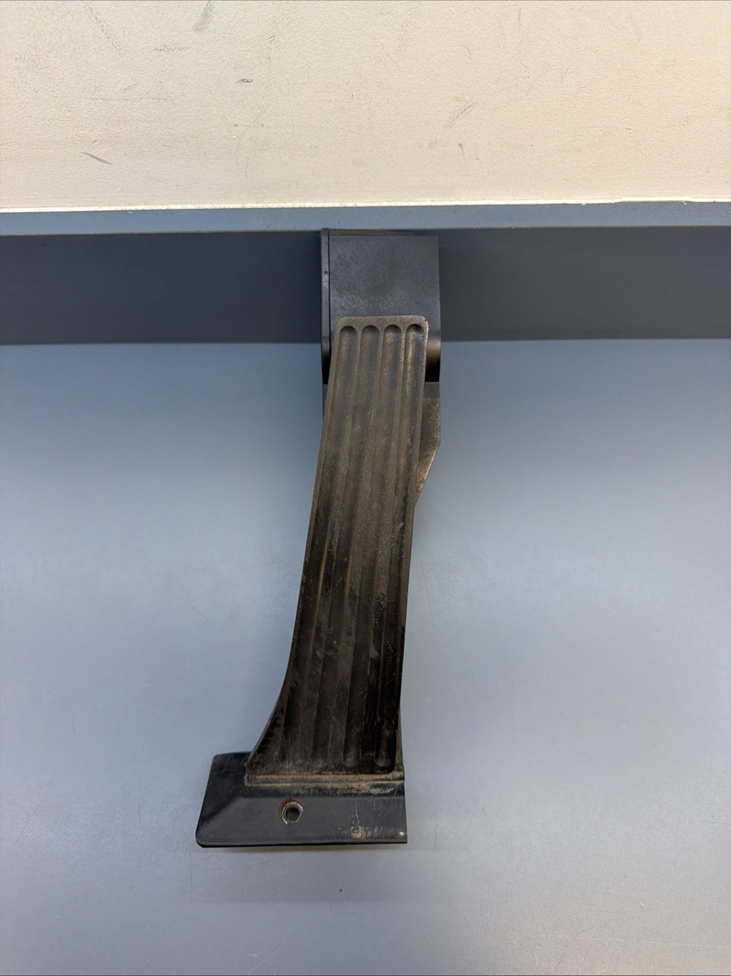 BMW E90 E83 X3 3 SERIES 2003-2012 THROTTLE GAS ACCELERATOR PEDAL OEM 6766930