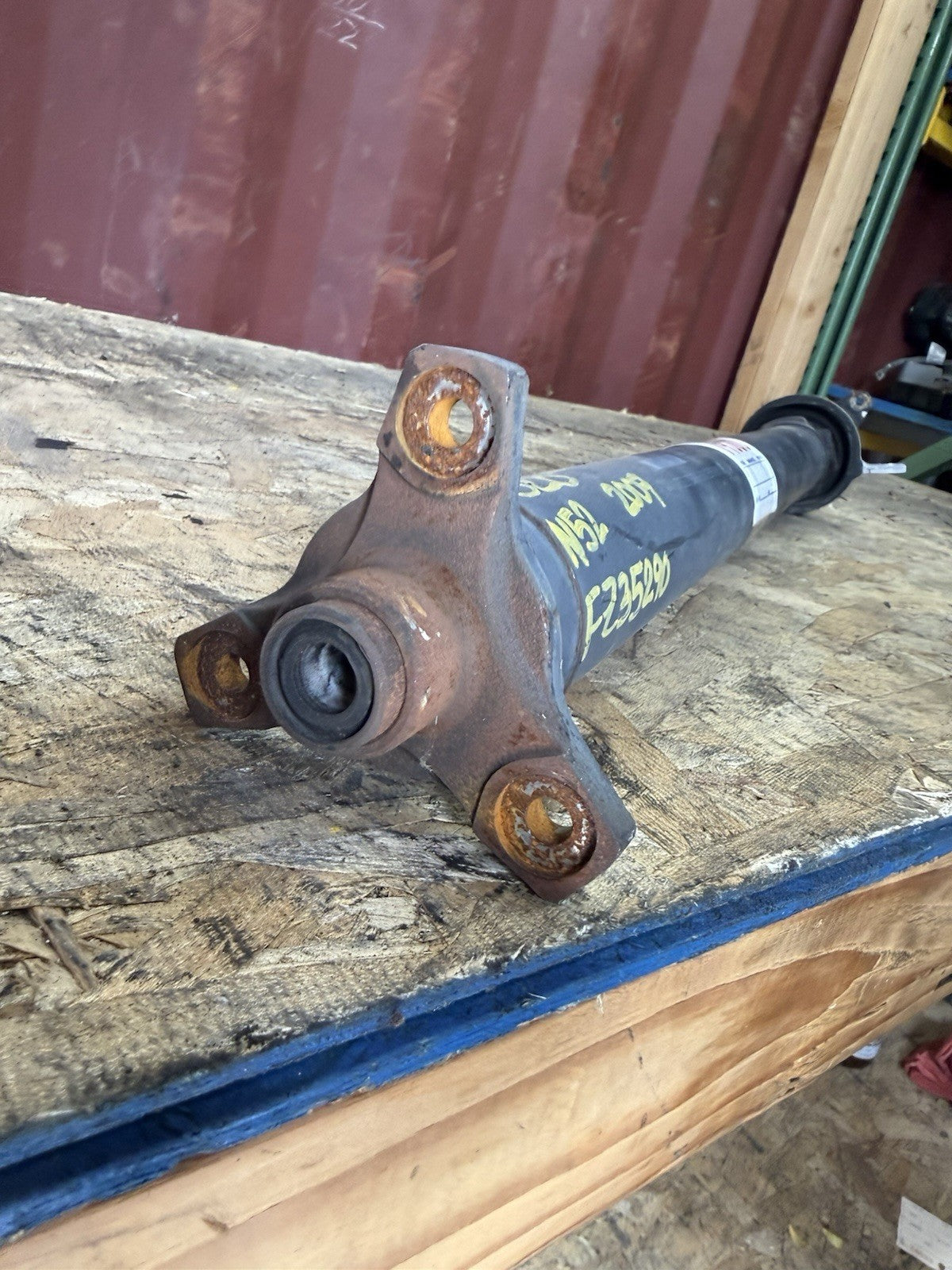 06-14 BMW E90 325xi Automatic Transmission Drive Axle Shaft Assy 7527376