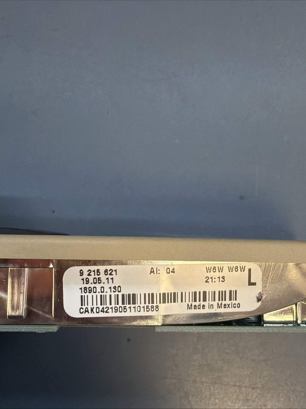 BMW X3 ROOF LIGHT INTERIOR REAR LEFT PASSENGER SIDE 9215621 F25 BEIGE