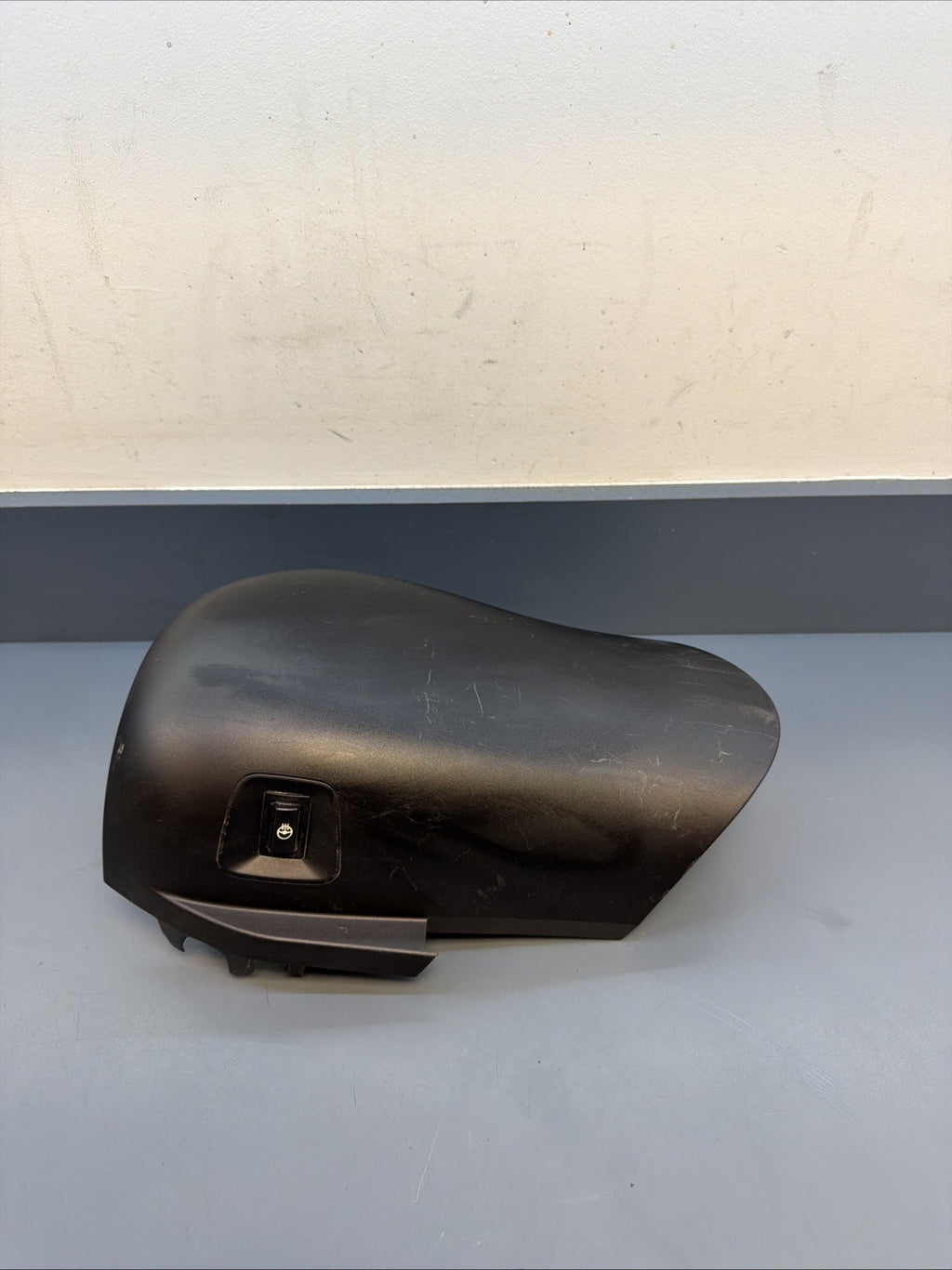 12-21 BMW 335 328 440 F30 F32 Lower Steering Column Trim w/ Heated Wheel 9219551