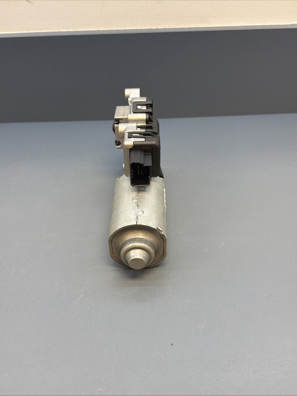 2007-2013 BMW E70 X5 Sunroof Motor Drive Unit OEM 6922652