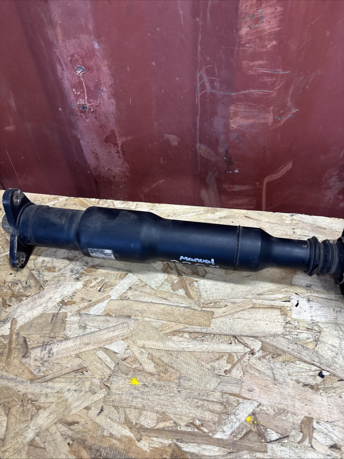 OEM Rear Drive Shaft Prop Drive Shaft For BMW 3 SERIES E90 2610 7527376 AWD