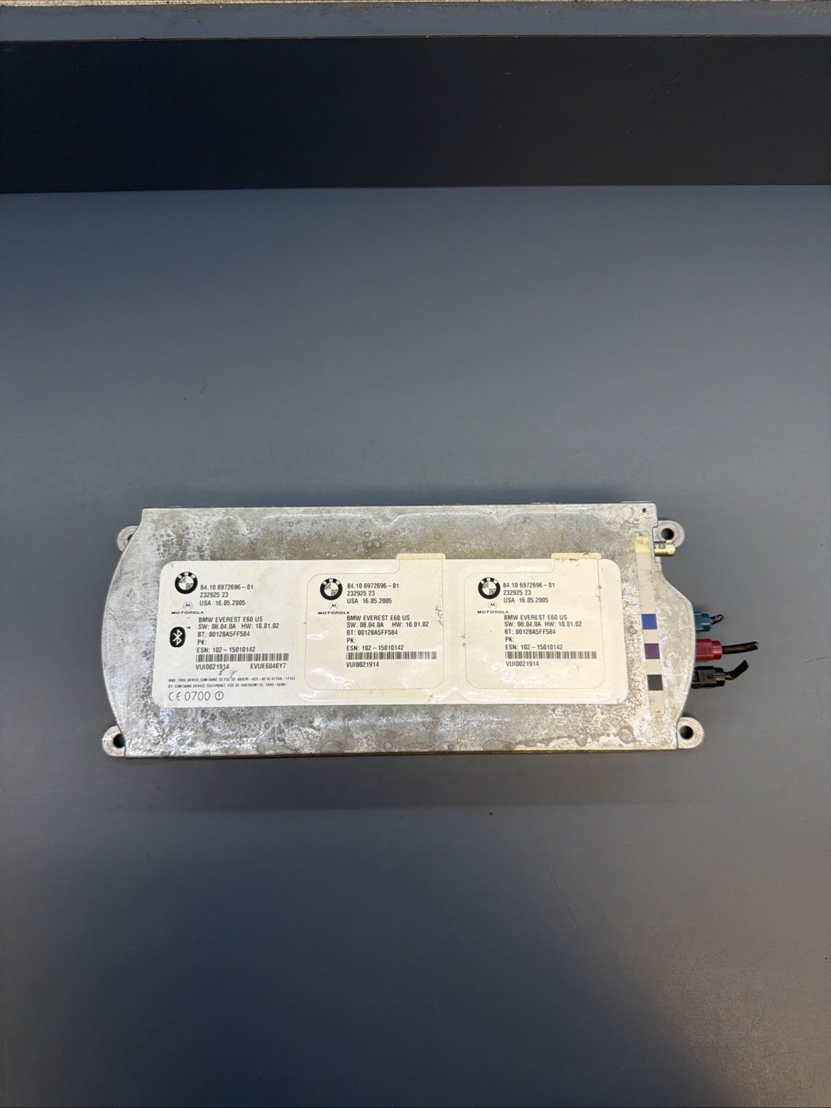 2005-2006 BMW 525i 530i 545i 650i Telematics Control Module Genuine OEM 6972696