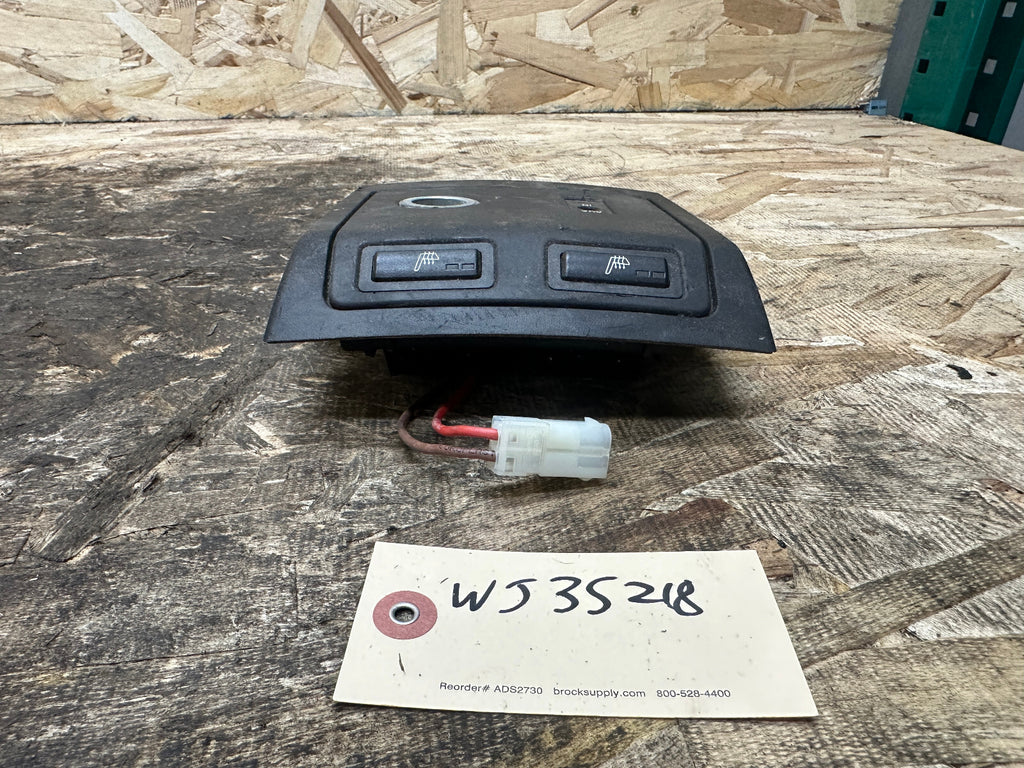 BMW 03-10 E83 X3 REAR HEATED SEAT CONTROL SWITCH AUX INPUT POWER PORT 3422757