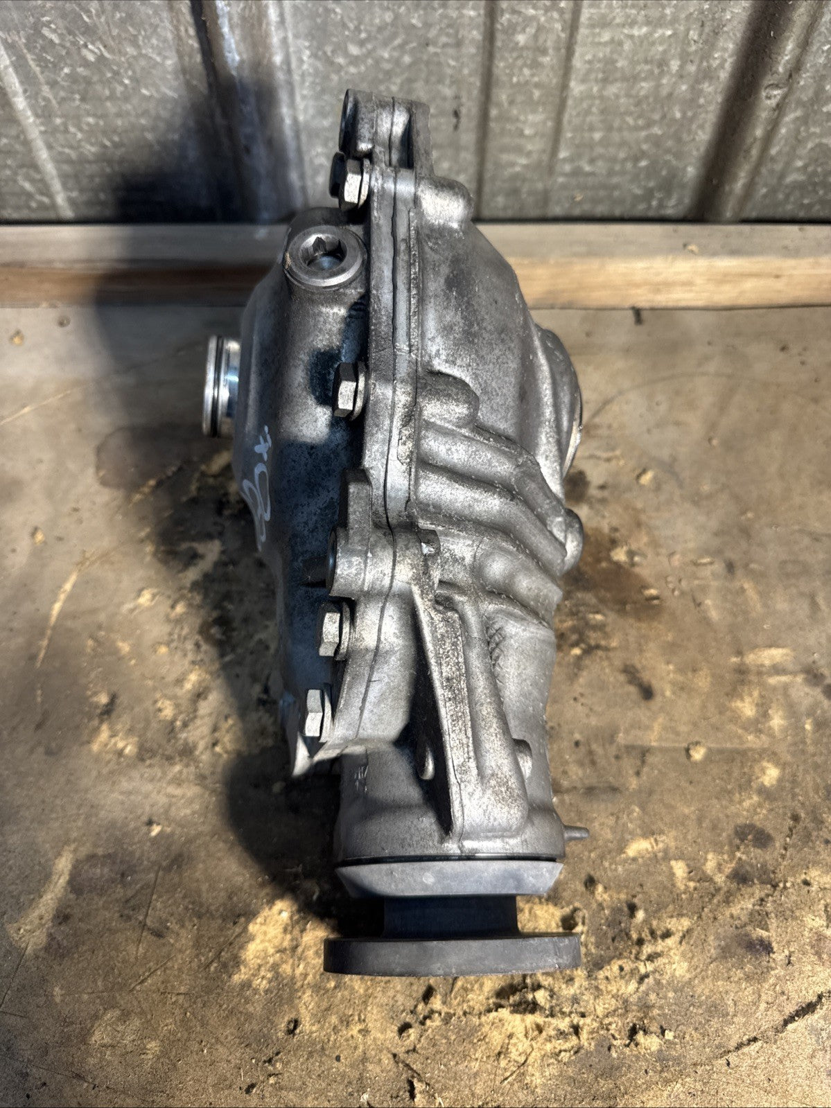 Front Differential Carrier Final Drive 3.64 AWD Diff OEM BMW E90 330Xi 7533435