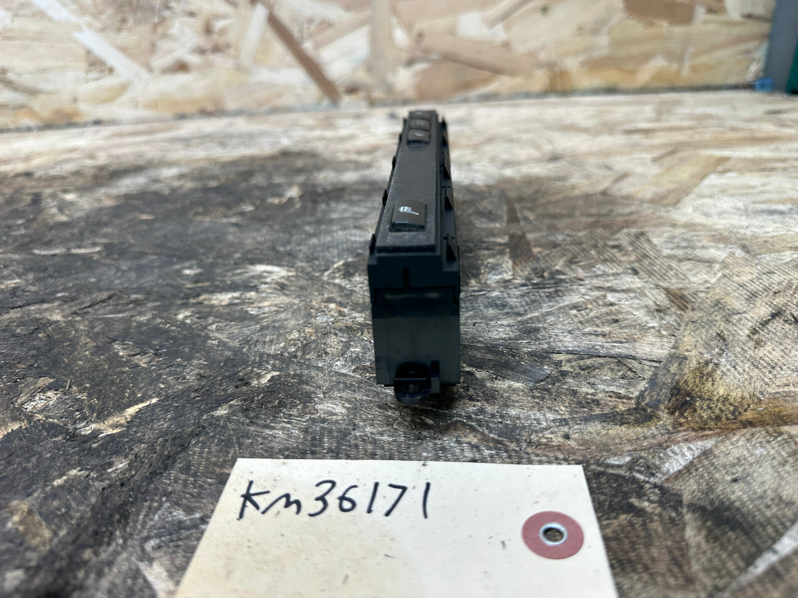 BMW 97-06 E46 3 SERIES CENTER CONSOLE DTC HEATED SEAT CONTROL PANEL OEM 6925505