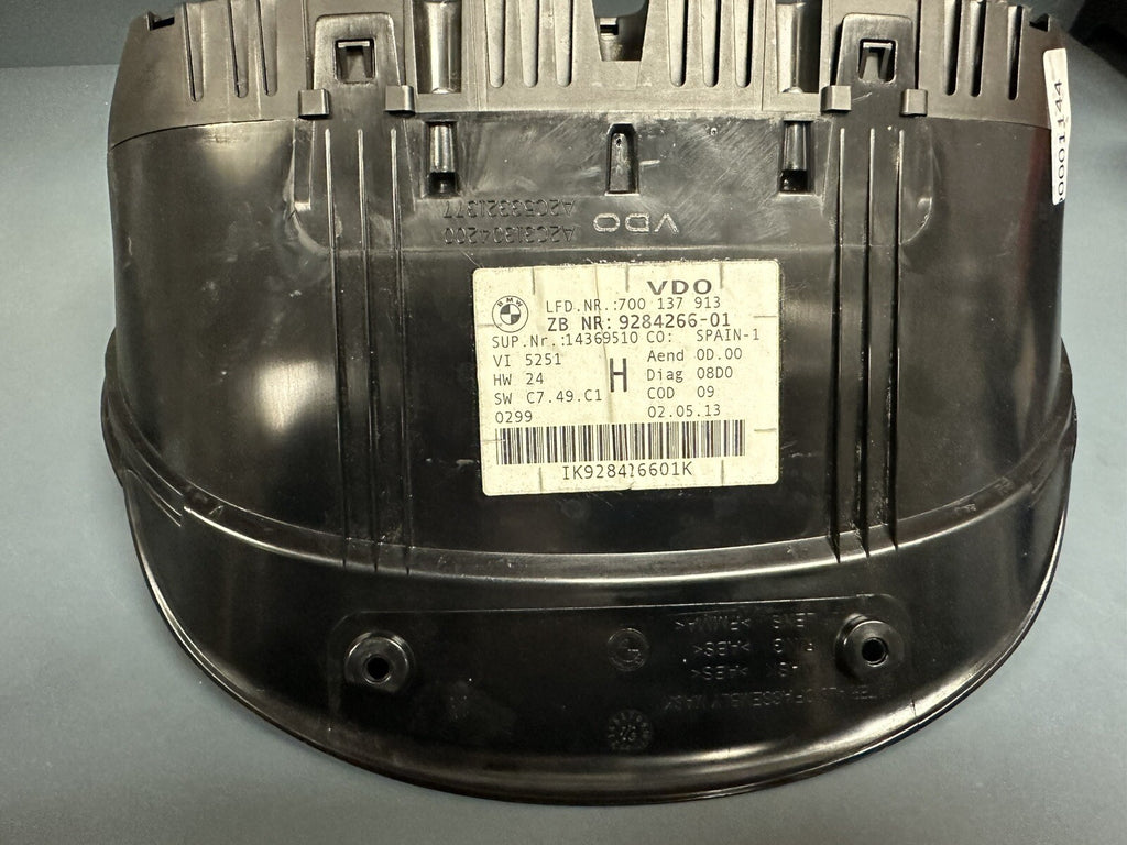 11-15 Bmw E84 X1 Instrumental Speedometer Cluster Gauges Display Mph Oem