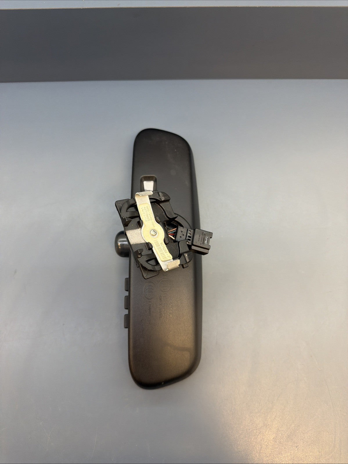 2011-2016 BMW 528i 535i 550i Front Upper Rear View Mirror Assembly 9274268 OEM