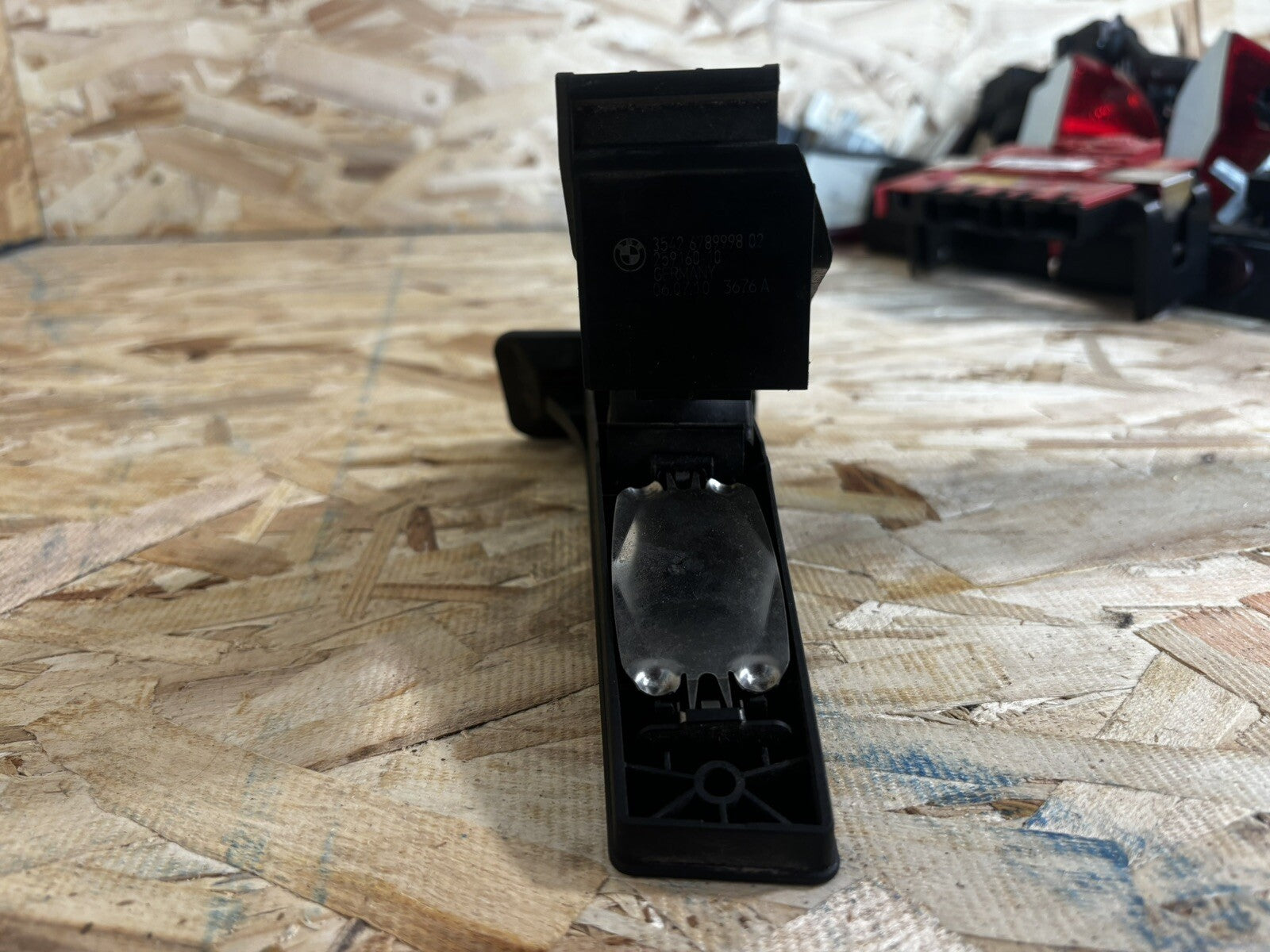 2008-2013 BMW F10 535i 550 Floor Gas Throttle Accelerator Pedal OEM 259160-10