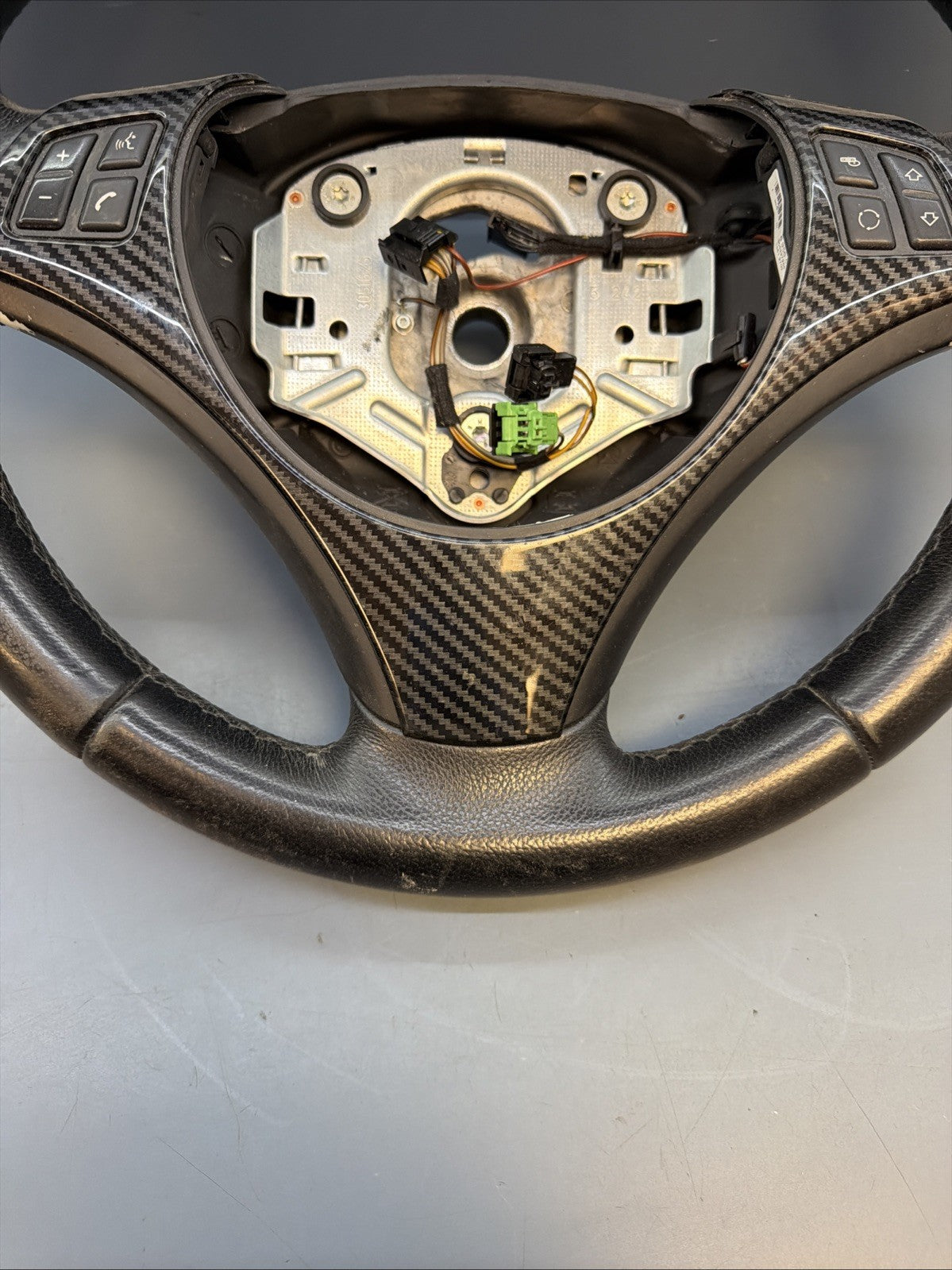 06-13 BMW E90 E91 E92 E93 Steering Wheel 325I 328I 330I 335I OEM SPORT