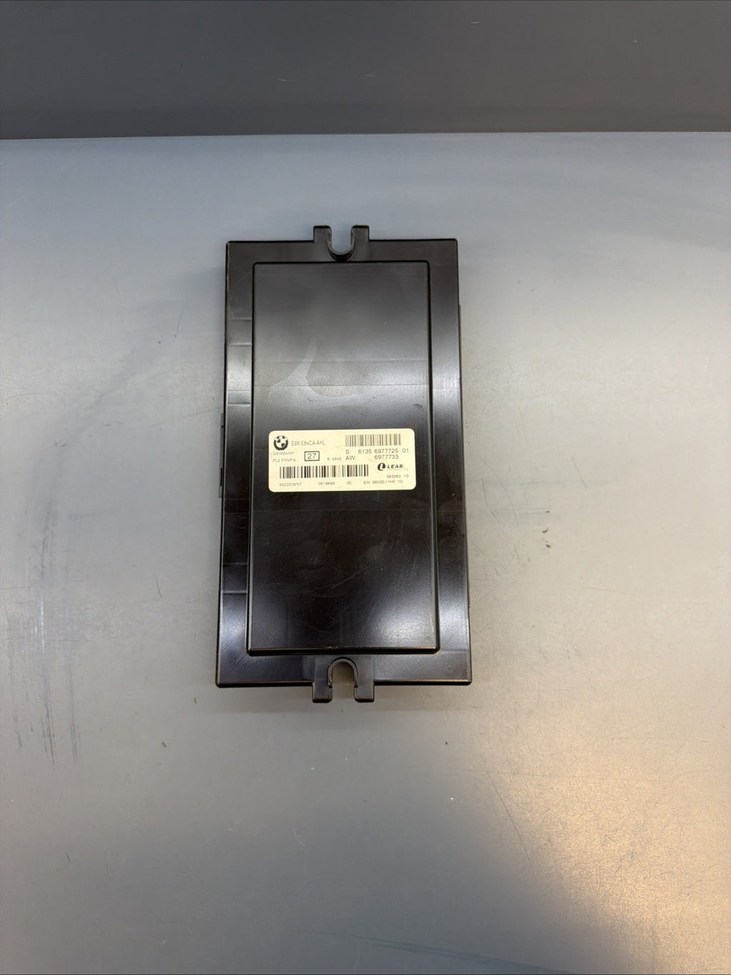 06-08 BMW E90 325i 328i 330i ADAPTIVE HEADLIGHT CONTROL MODULE OEM 6977725
