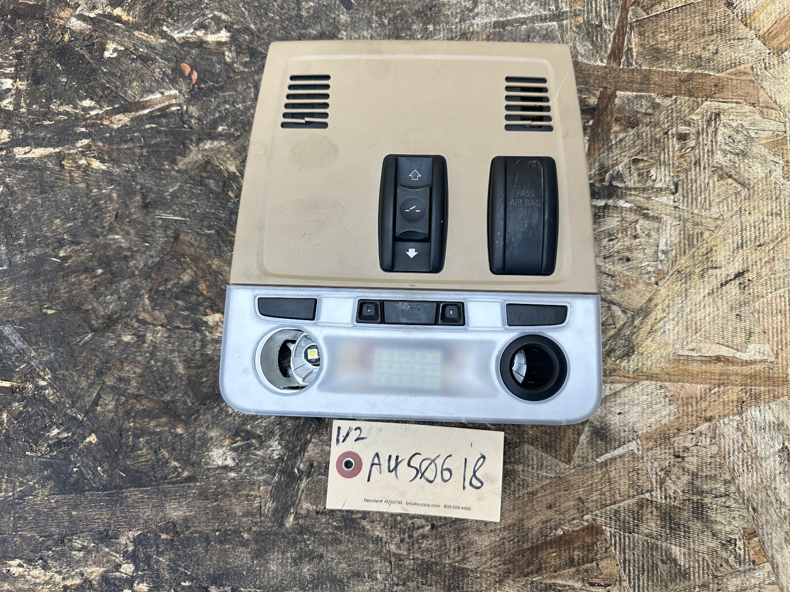 BMW 04-12 BROKEN E90 BEIGE OVERHEAD FRONT READING LIGHT+SUNROOF SWITCH 9197770