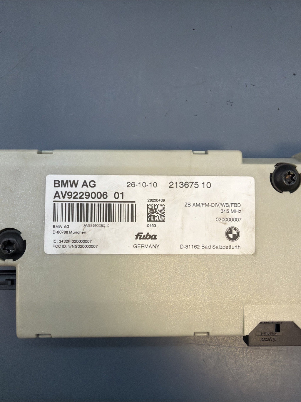 11-16 BMW F10 528i Antenna Amplifier Diversity Control Module 9229006 OEM