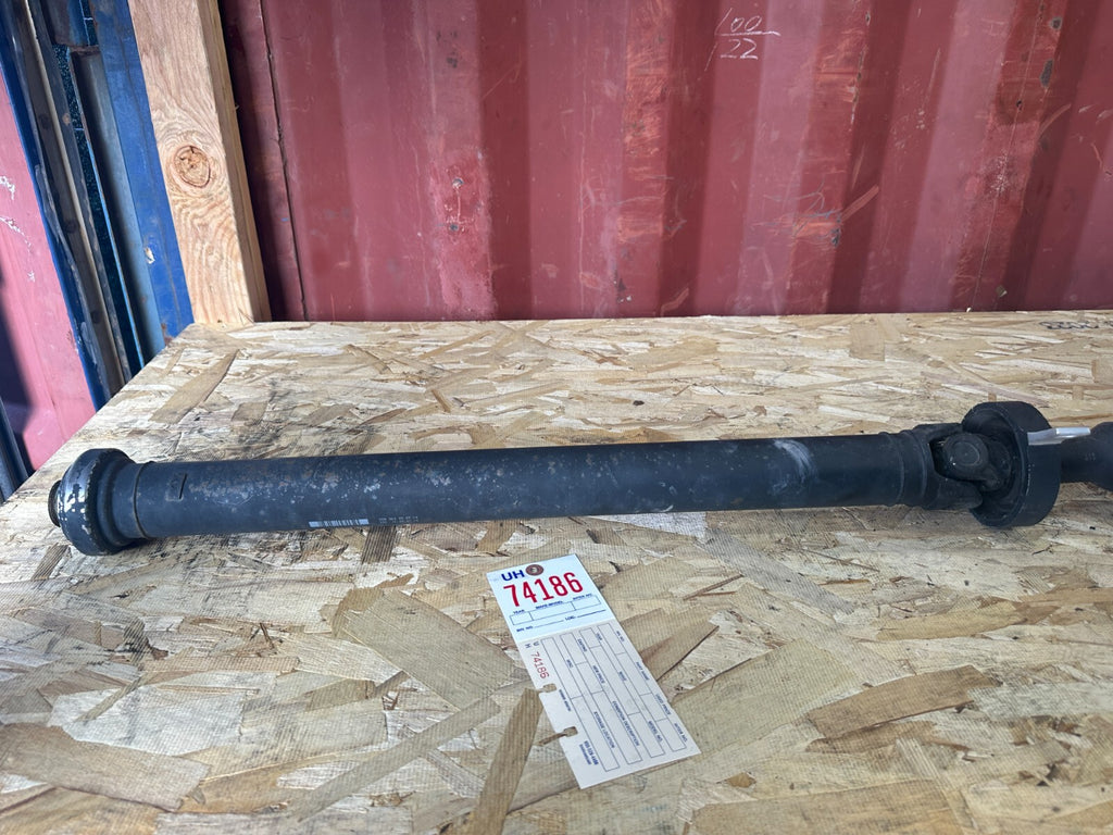 OEM BMW REAR DRIVESHAFT FITS AUTOMATIC 06-13 E90 E91 E92 E93 335i 7574678