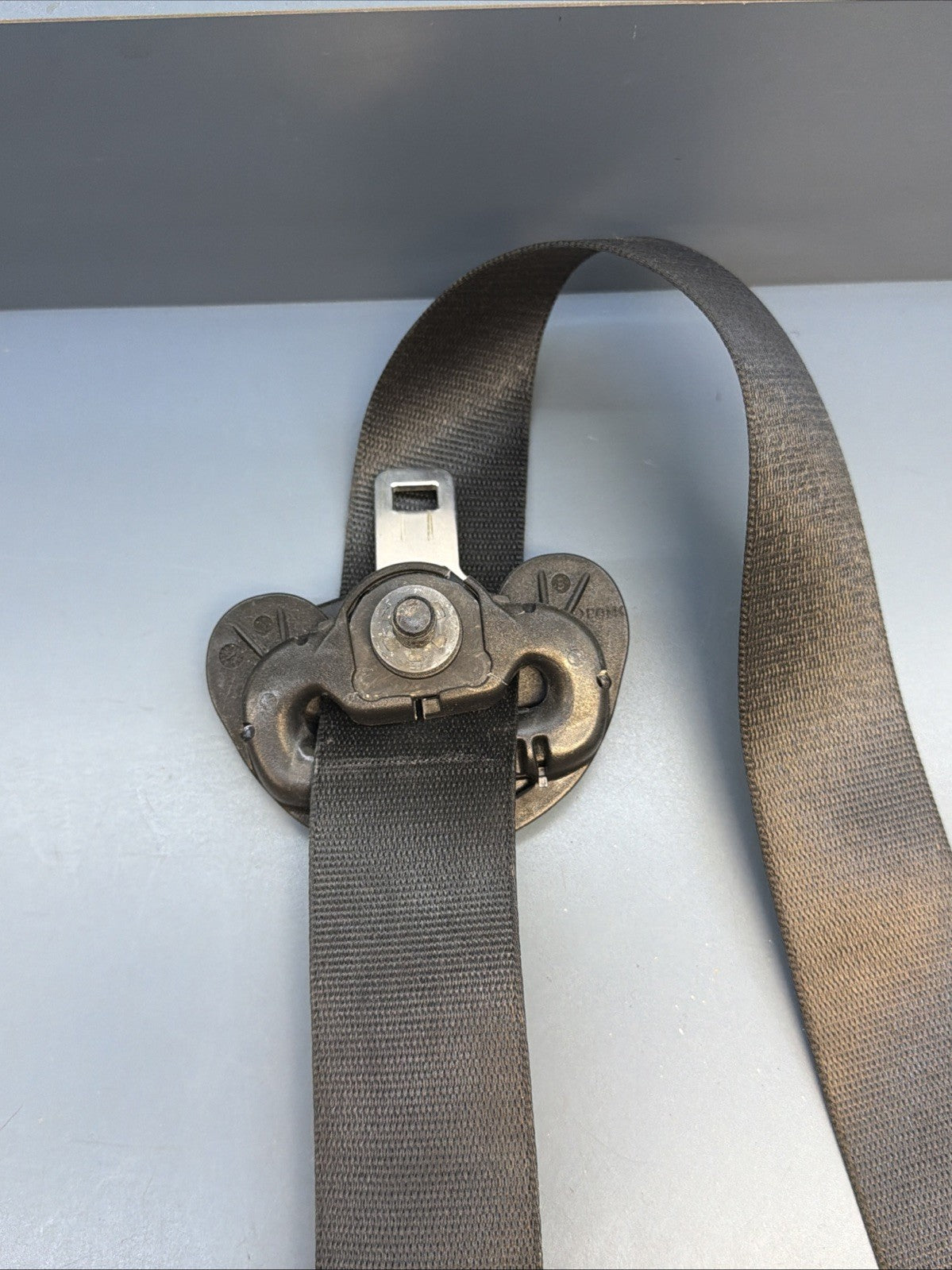 08-13 BMW E90 E92 E93 M3 OEM Coupe Front Right Seat Belt Black 34016740