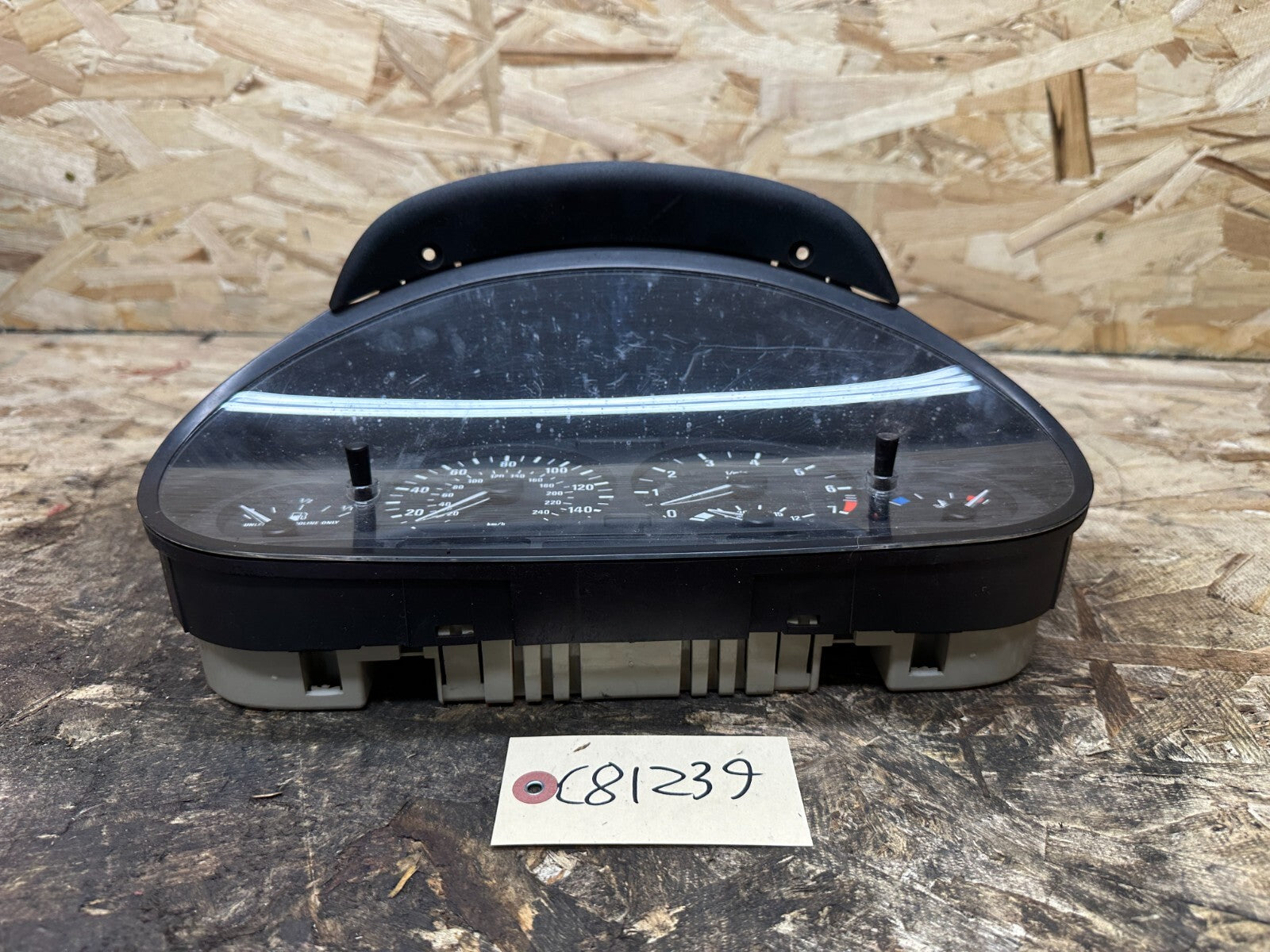 BMW 1999-2005 E46 3 SERIES SPEEDOMETER INSTRUMENT GAUGE CUSTER MPH OEM 6940876