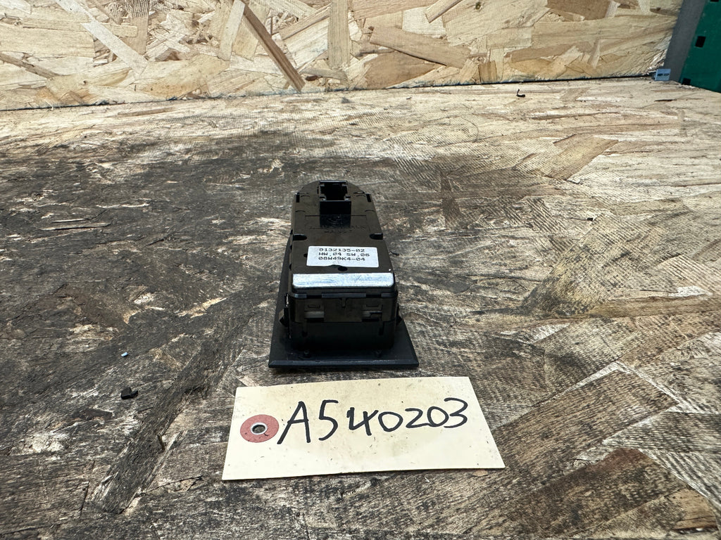 BMW 06-12 E90 LEFT DRIVER SIDE MASTER POWER WINDOW MIRROR SWITCHES OEM 9132135