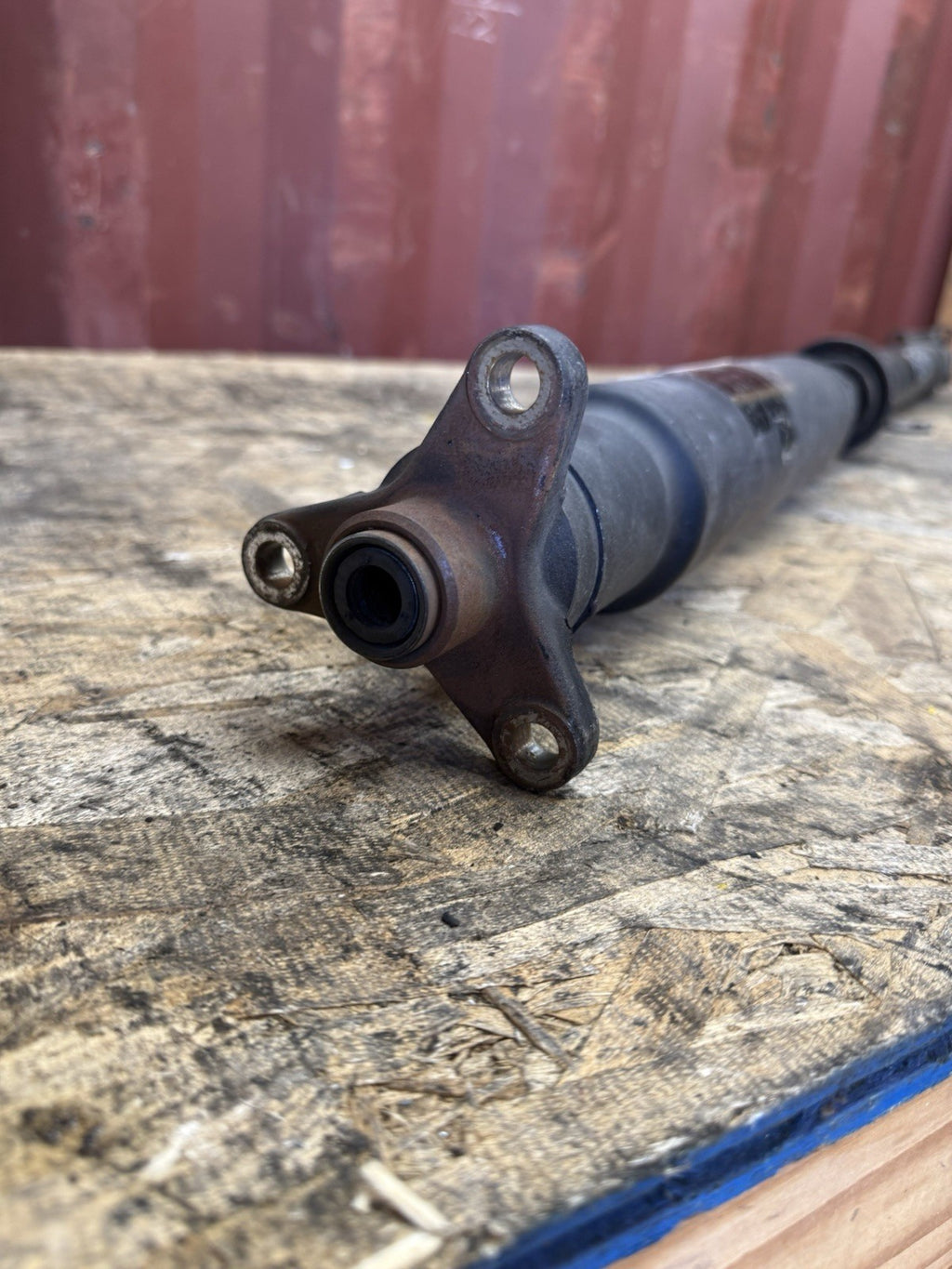 Rear Driveshaft Prop Shaft Assembly for BMW E46 325xi 330xi 7502959 "NOTE"