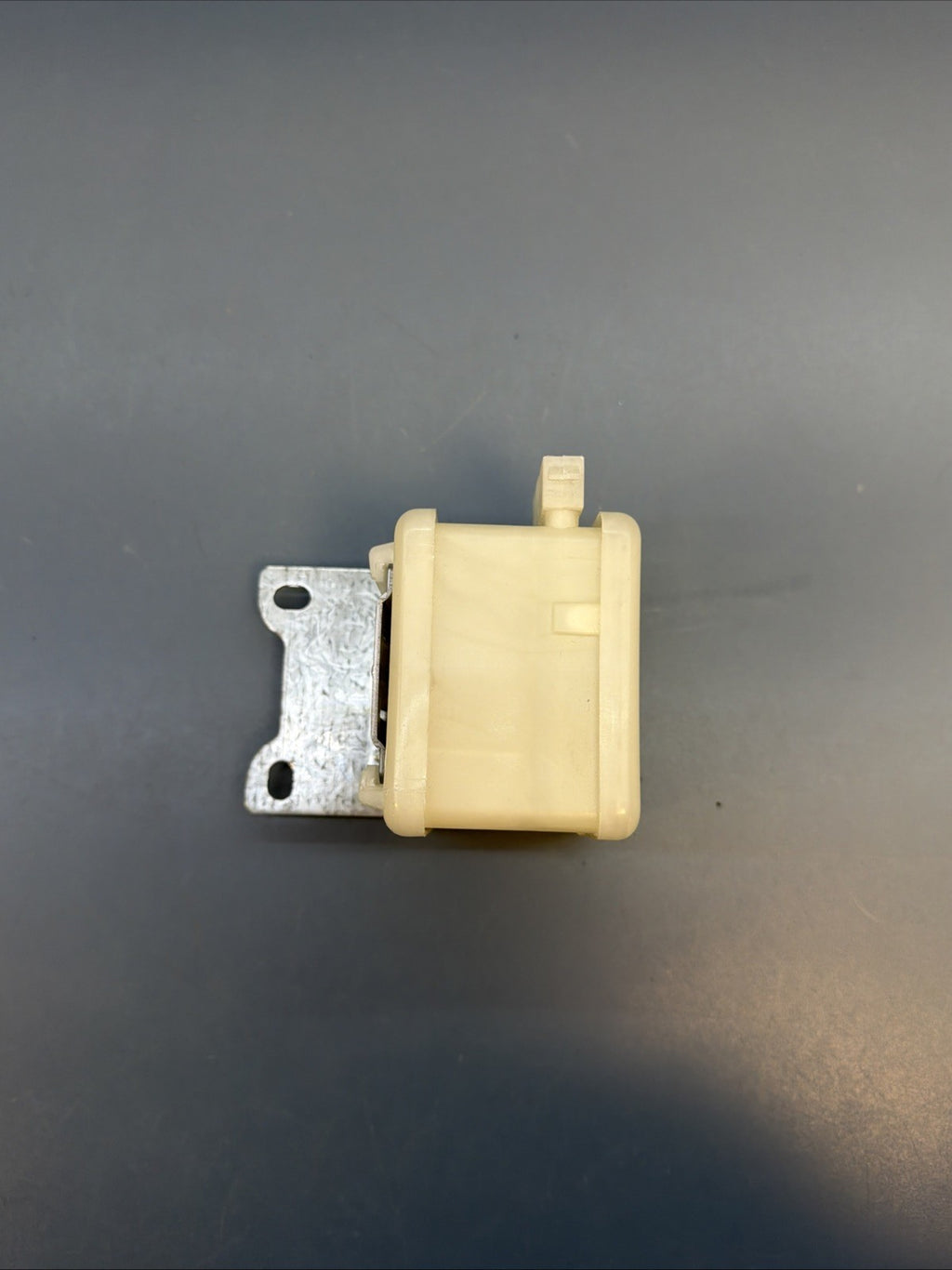 97-03 BMW E46 E39 SECURITY INCLINATION INDICATOR SENSOR MODULE OEM 8386932