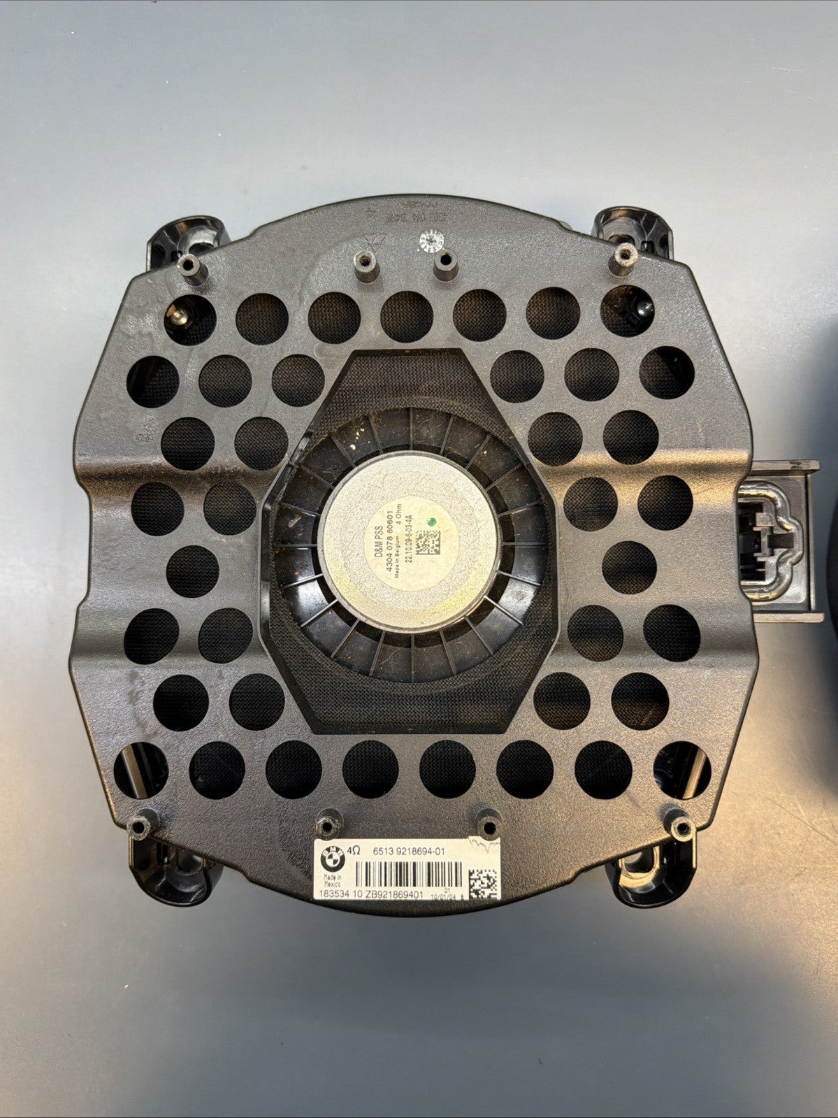 2007-2013 BMW X5 E70 LEFT/RIGHT FRONT CENTRAL BASS SUBWOOFER (SET OF 2) 9218694