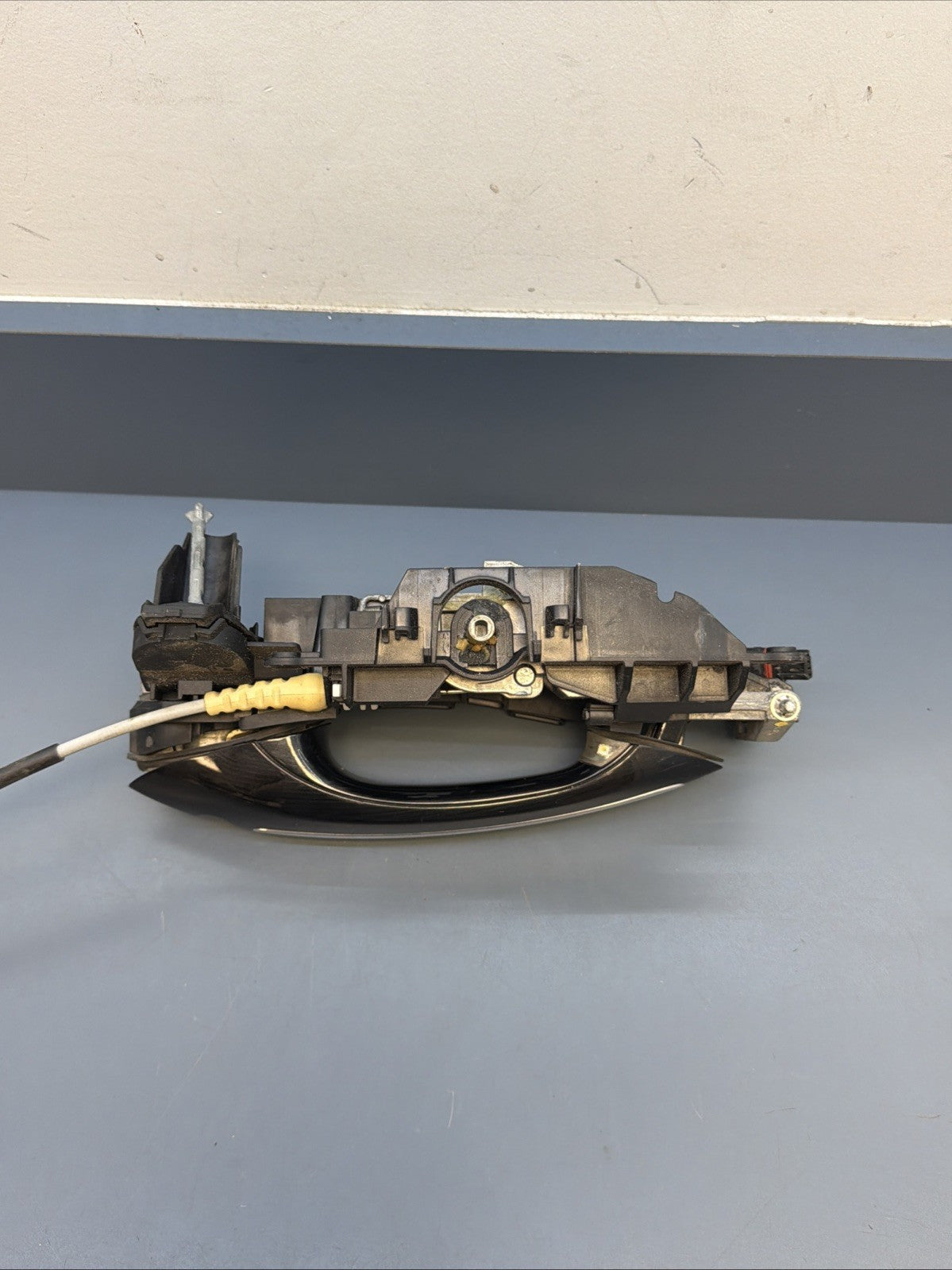 11-16 BMW 535I 550I FRONT LEFT DRIVER SIDE EXTERIOR DOOR HANDLE X1720745108 OEM