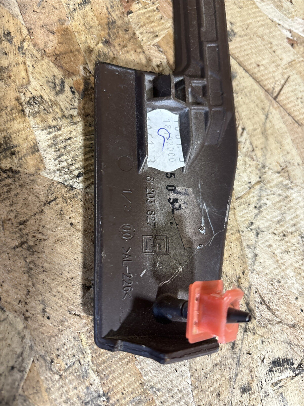 1999-05 BMW 3 Series E46 Center Upper Dash Trim Panel OEM 8203827