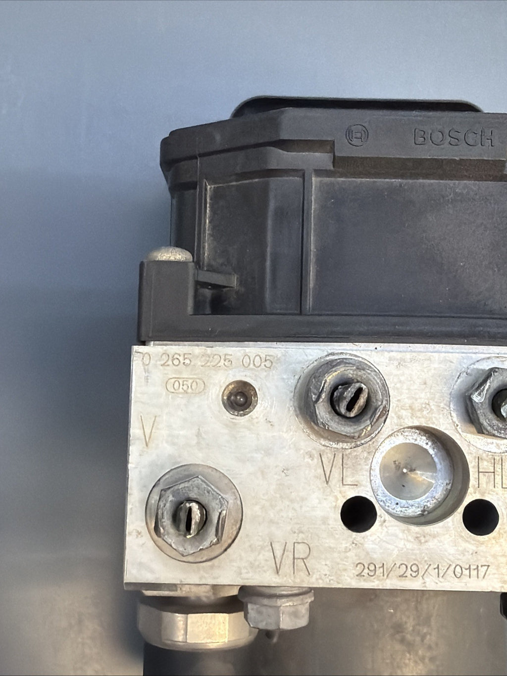 1999-2003 BMW E39 E38 5/7 Series Anti Lock Brake ABS Pump Module OEM 6758969
