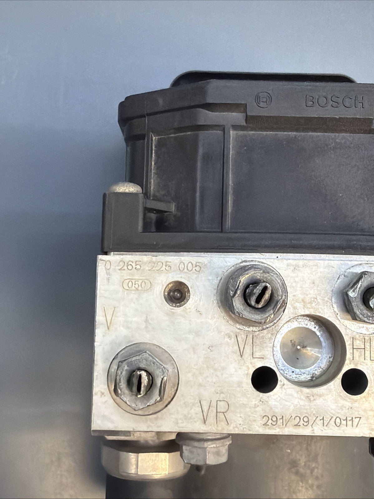 1999-2003 BMW E39 E38 5/7 Series Anti Lock Brake ABS Pump Module OEM 6758969