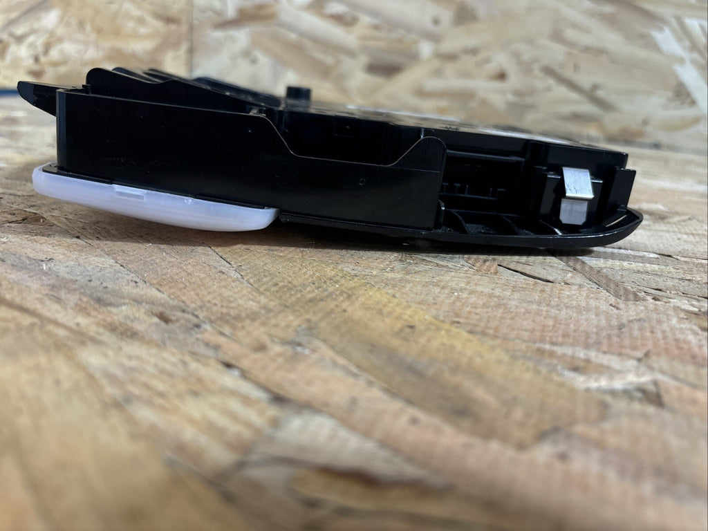 2012 2013 2014 2016 BMW 228i 328i Sunroof Switch Dome Map Reading Light