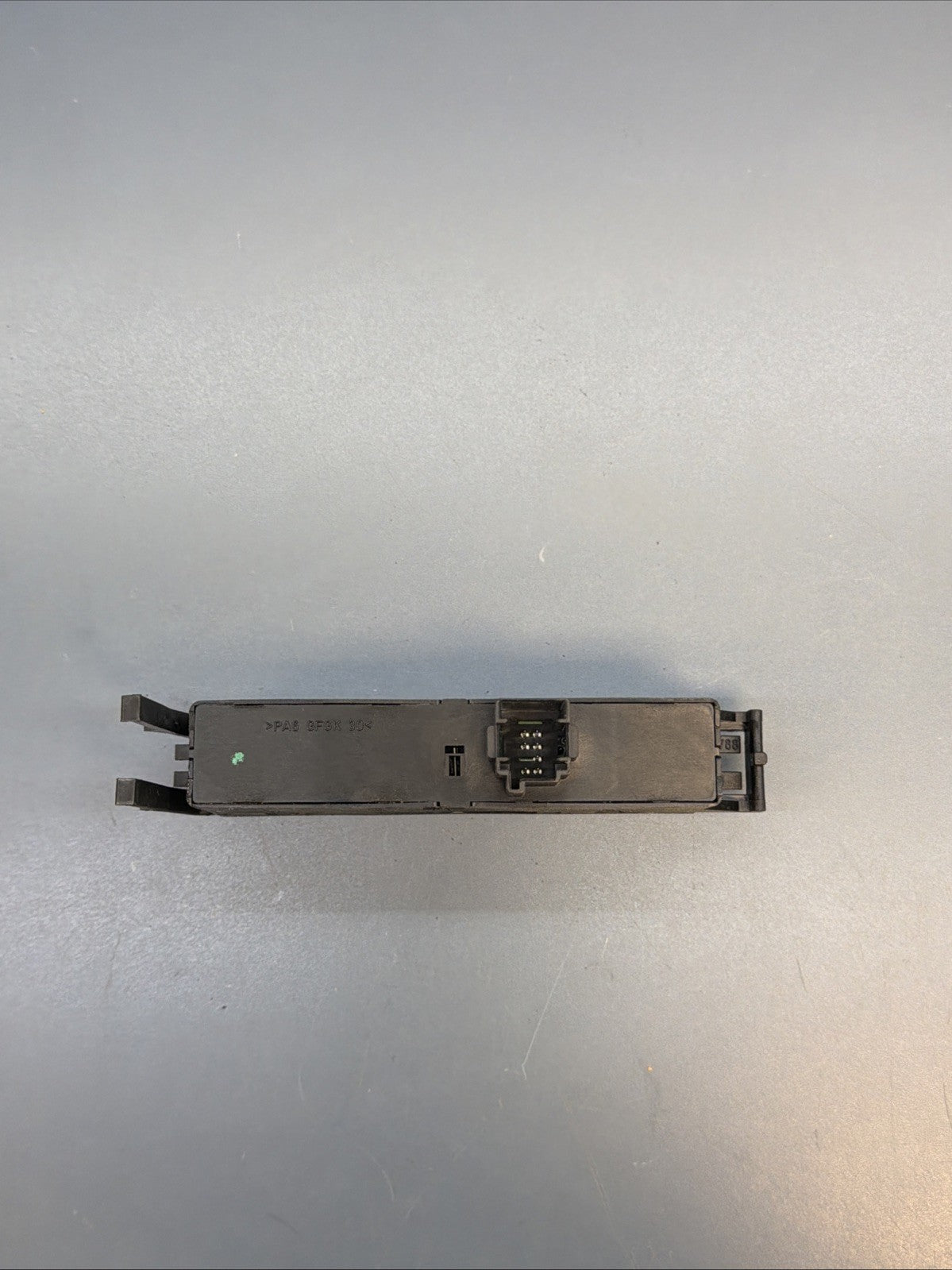 BMW E46 SEDAN WINDOW LIFTER LOCK SWITCH FRONT DRIVER SIDE BUTTON OEM 8381518