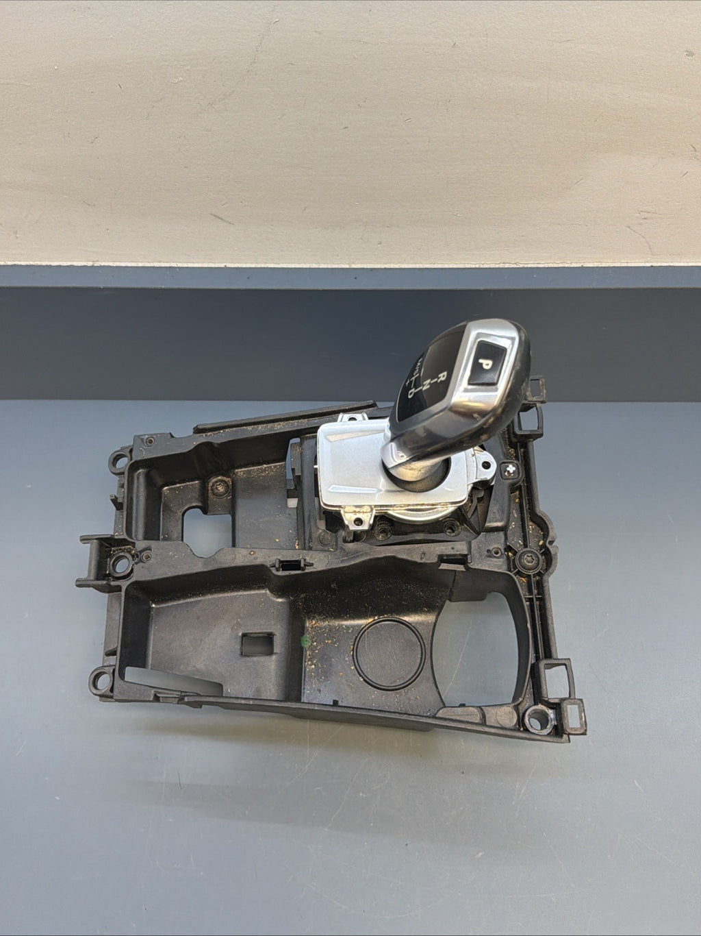 07-13 BMW X5 E70 Floor Gear Shifter Selector W/ Bezel 9164483 Oem