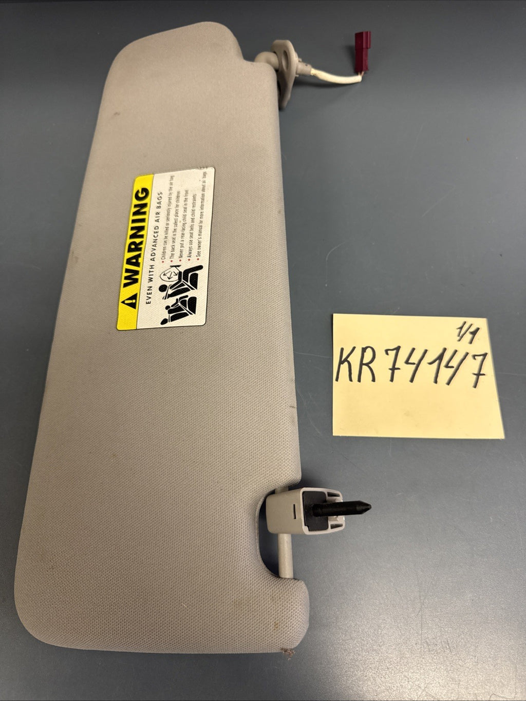 BMW 2006-2015 E90 E91 E84 Front Right Passenger Side SuN VISOR GRAY OEM