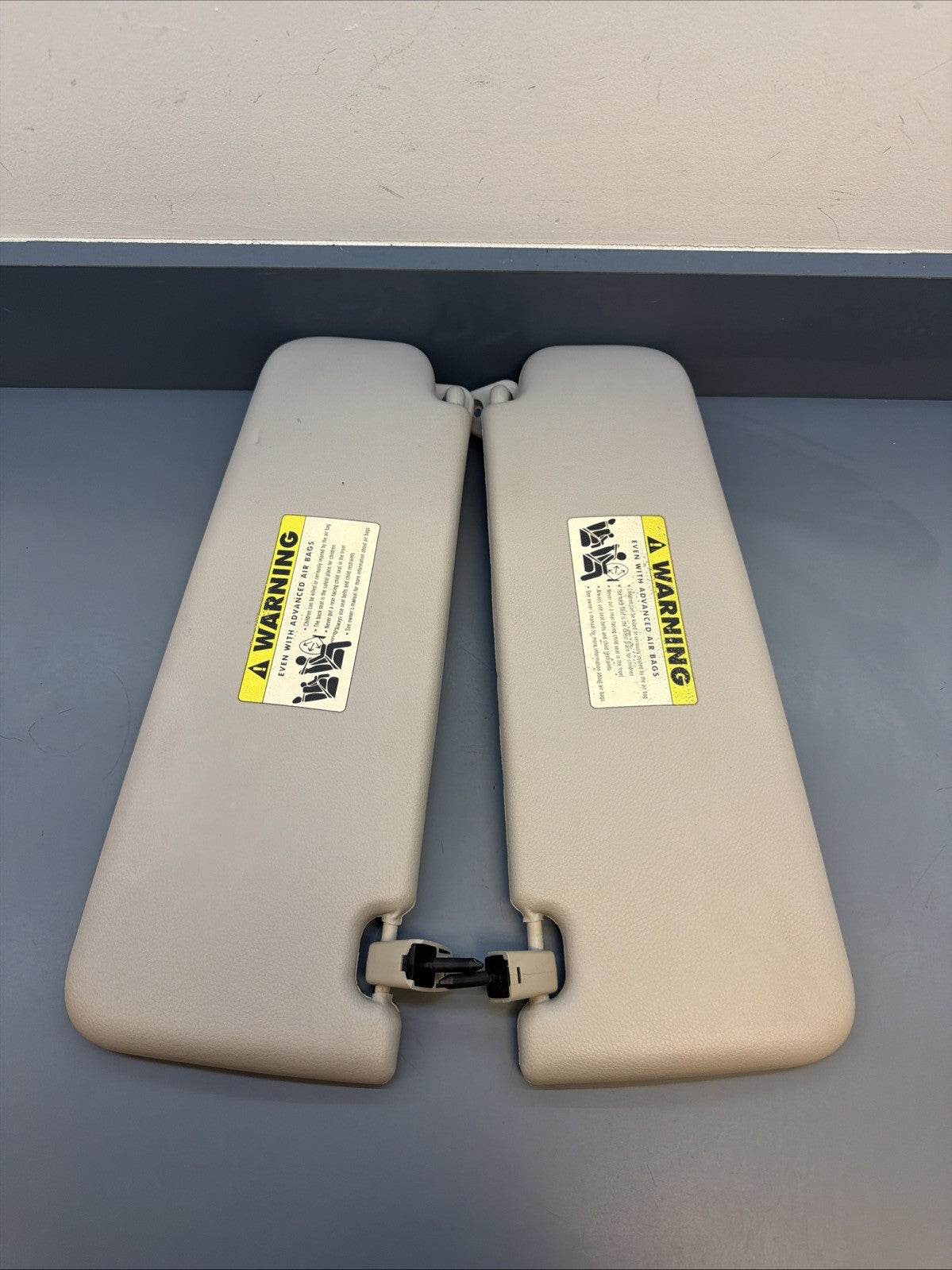 BMW E90 E91 E92 E93 Sun Visor Set OEM – Driver & Passenger Gray 6957369 6957370