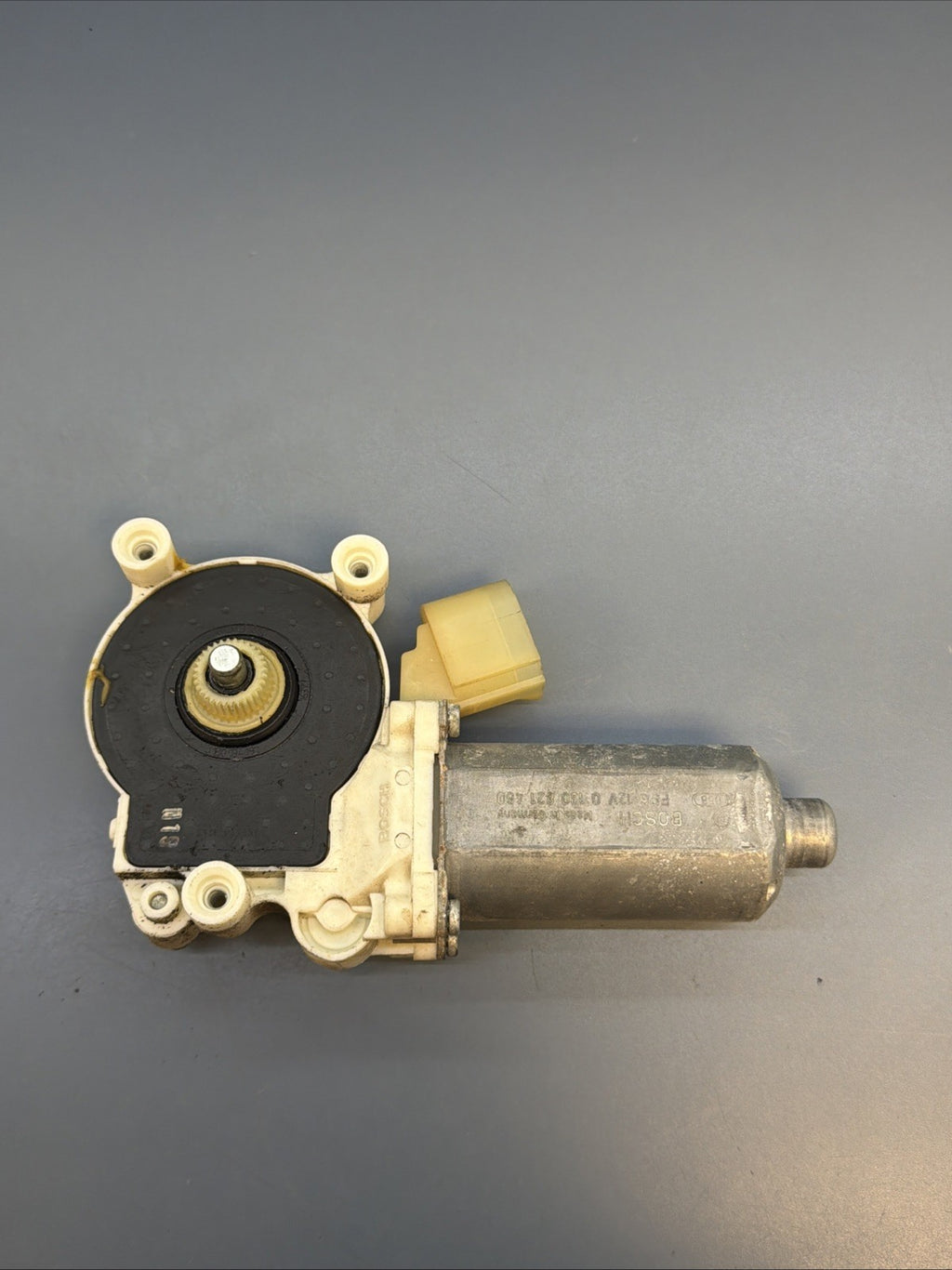 2007-2013 BMW X5 E70 FRONT OR REAR LEFT DOOR WINDOW MOTOR 6967261 OEM
