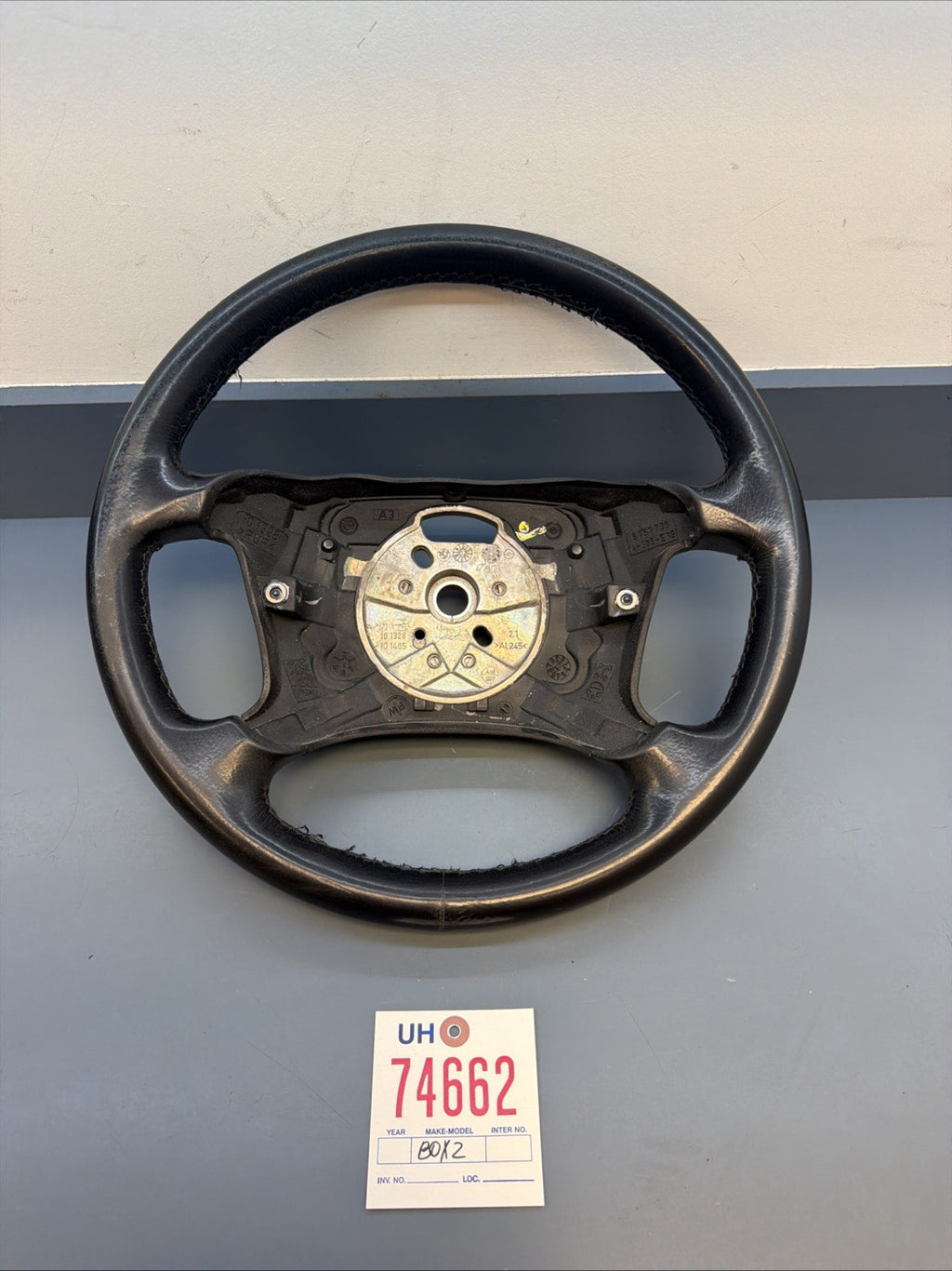 99-03 BMW E39 525i 530i 540i 4 Spoke Steering Wheel Black Leather 6753738 *NOTE*
