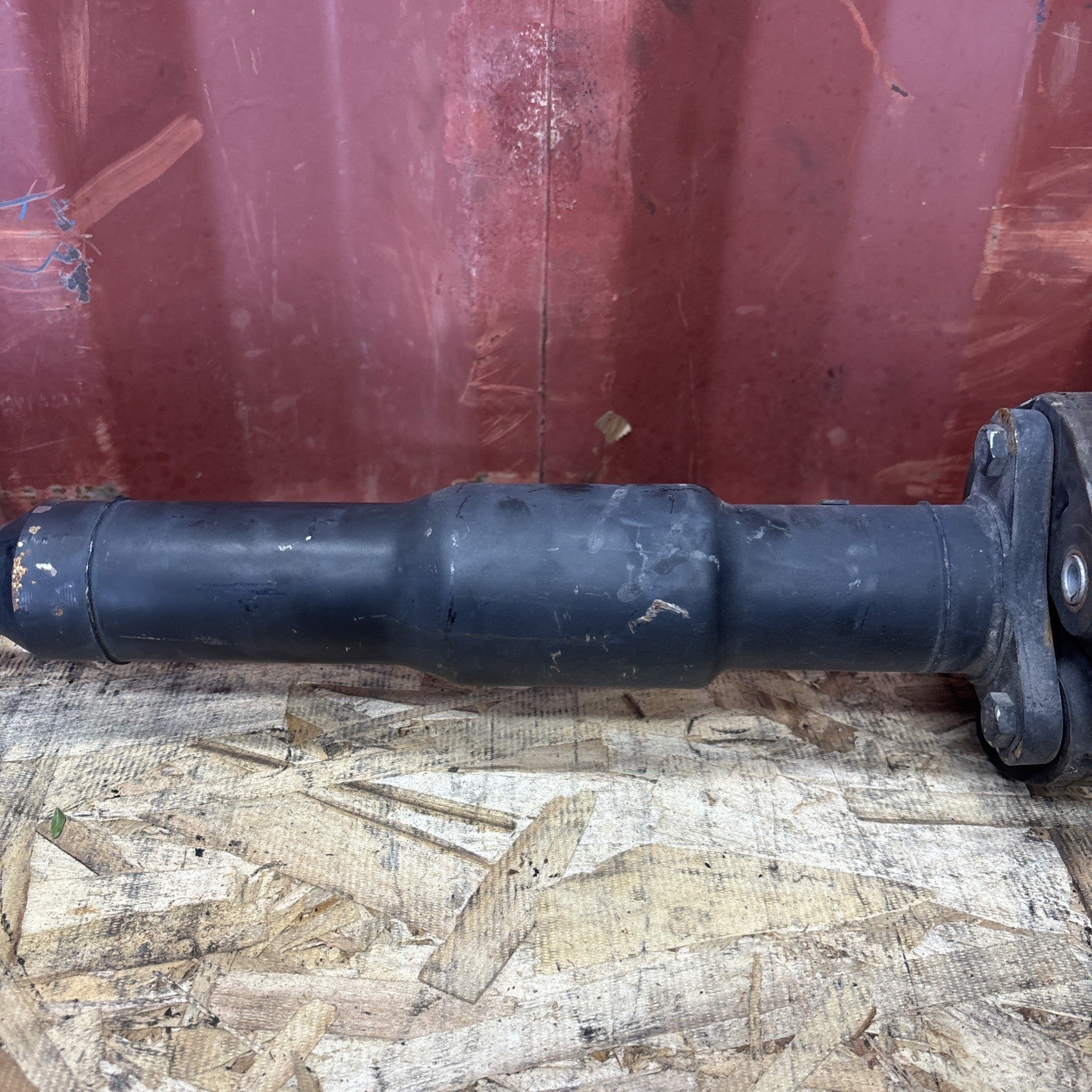 OEM Rear Drive Shaft Prop Drive Shaft For BMW 3 SERIES E90 2610 7573482 AWD