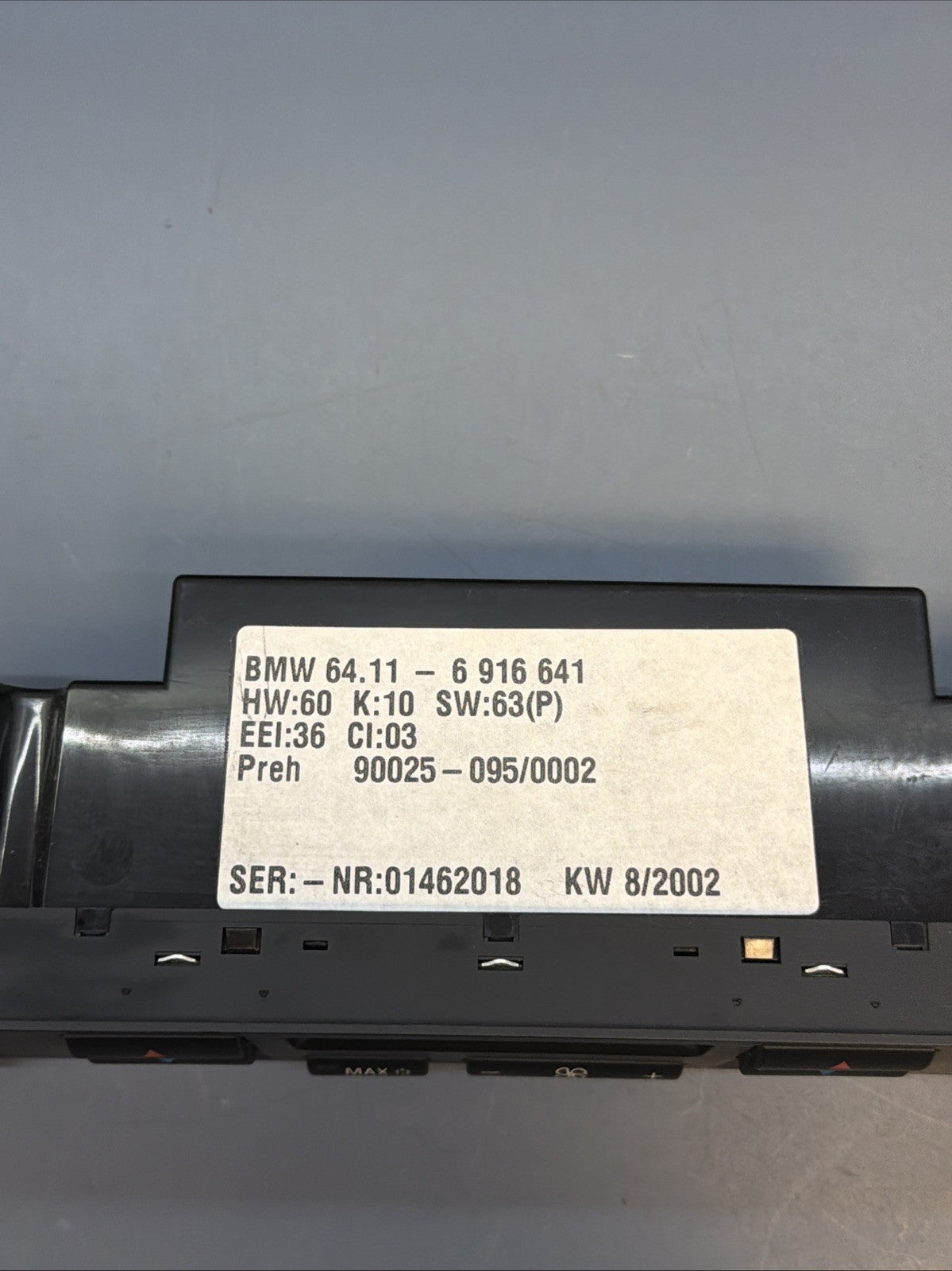 96–03 BMW E39 525i 530i 540i M5 Climate Control Unit Digital AC Heater 6916641