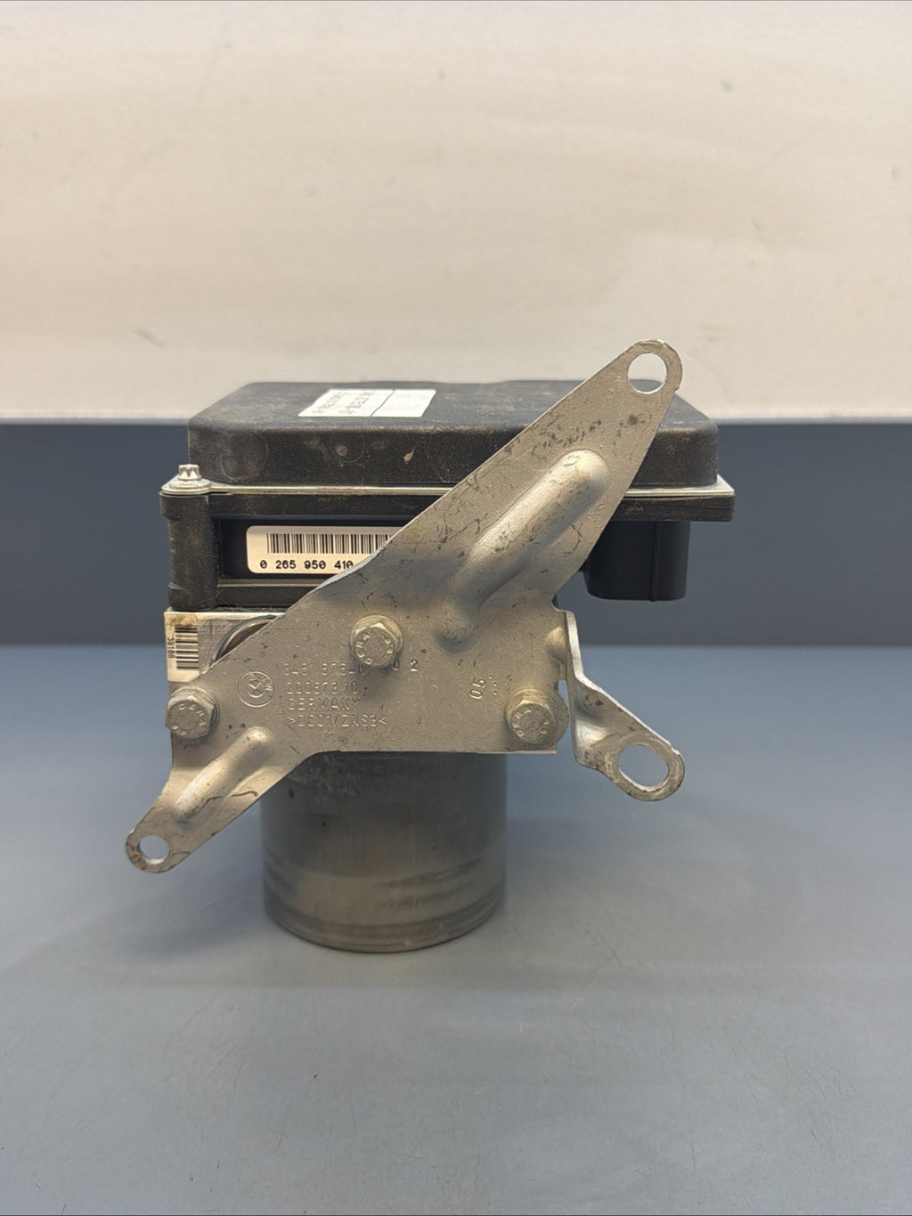 06 07 08 09 10 11 BMW 325XI 330XI ANTILOCK BRAKE ABS PUMP 6775180