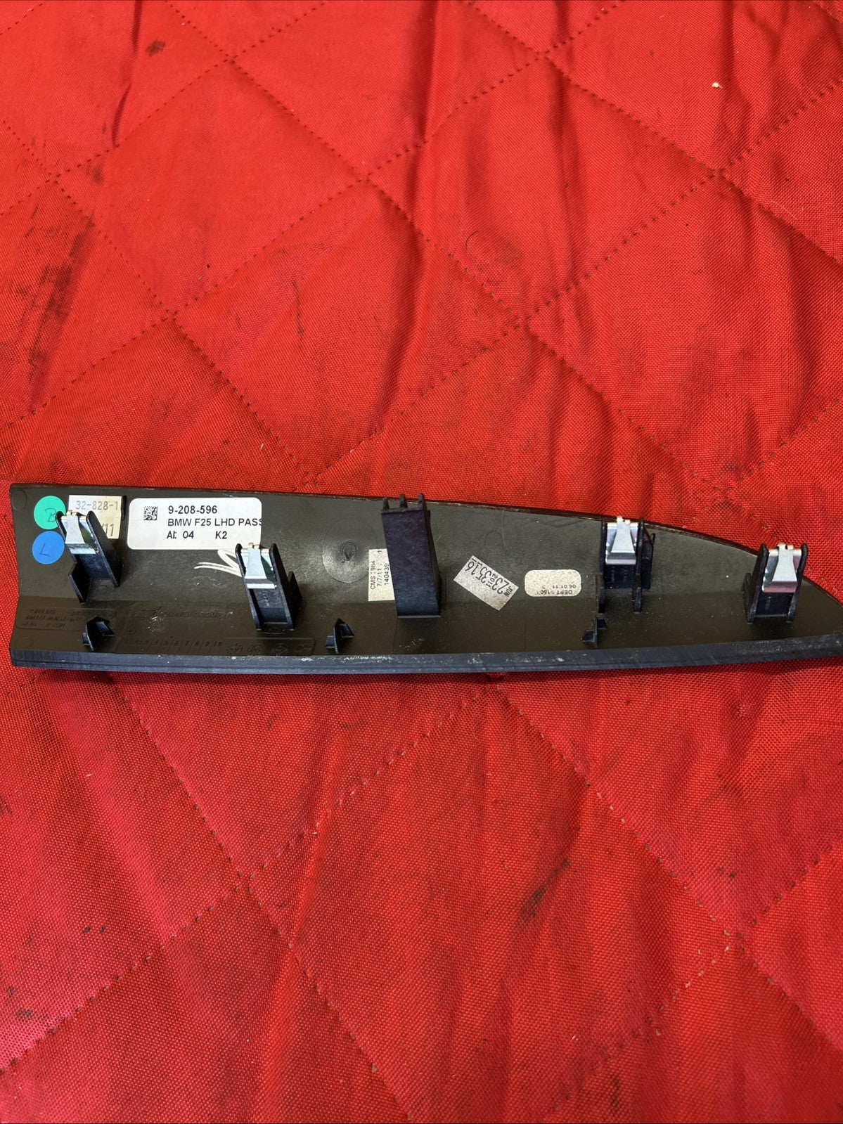 2011 - 2017 BMW X3 F25 Front Right Dashboard Wood Grain Trim Panel 9208596