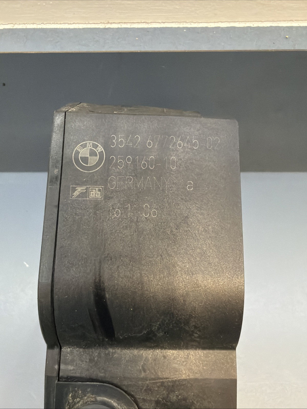 04-08 BMW E60 E63 E64 E65 E70 E84 E90 GAS FUEL ACCELERATOR FLOOR PEDAL 6772645